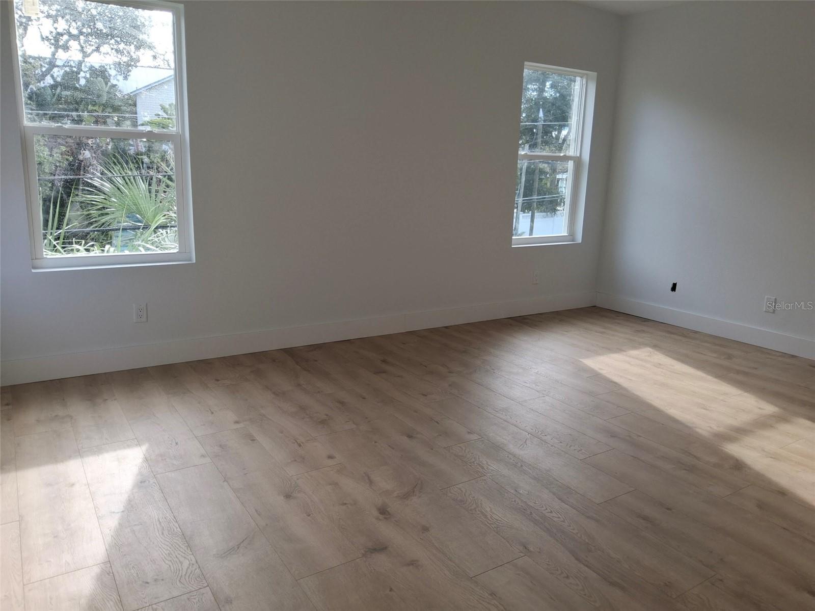 383 GEORGIA AVE — photo 36