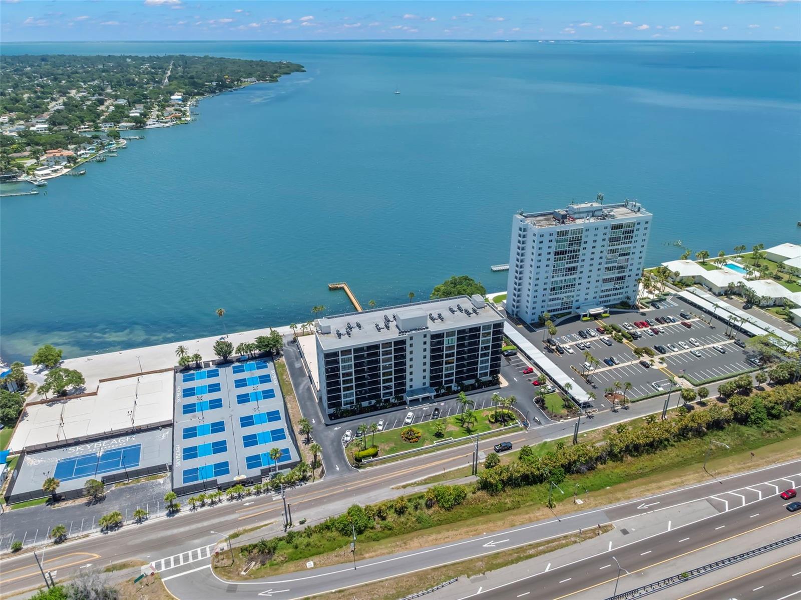 7100 SUNSHINE SKYWAY LN S #704 — photo 38