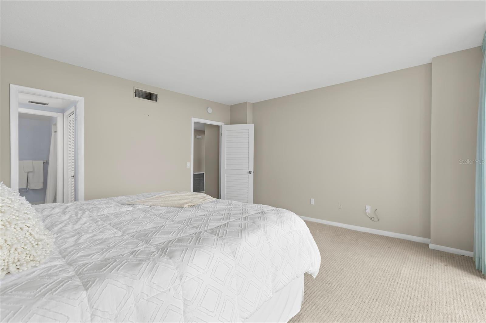 7100 SUNSHINE SKYWAY LN S #704 — photo 22