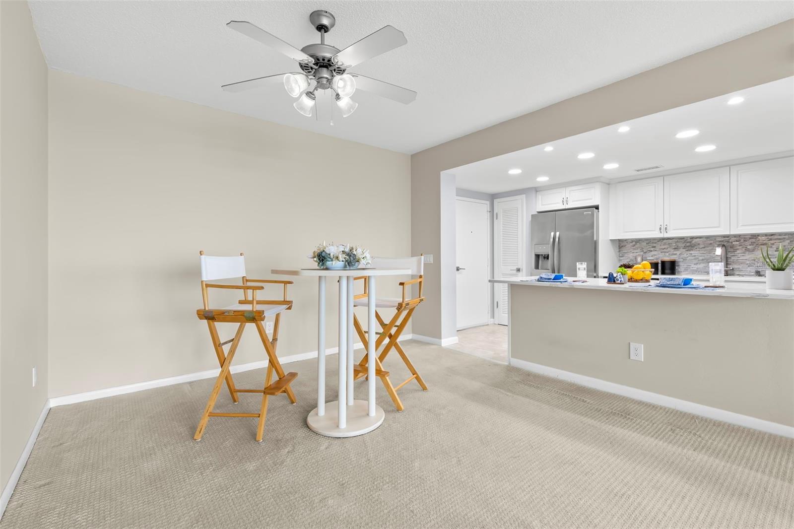7100 SUNSHINE SKYWAY LN S #704 — photo 8
