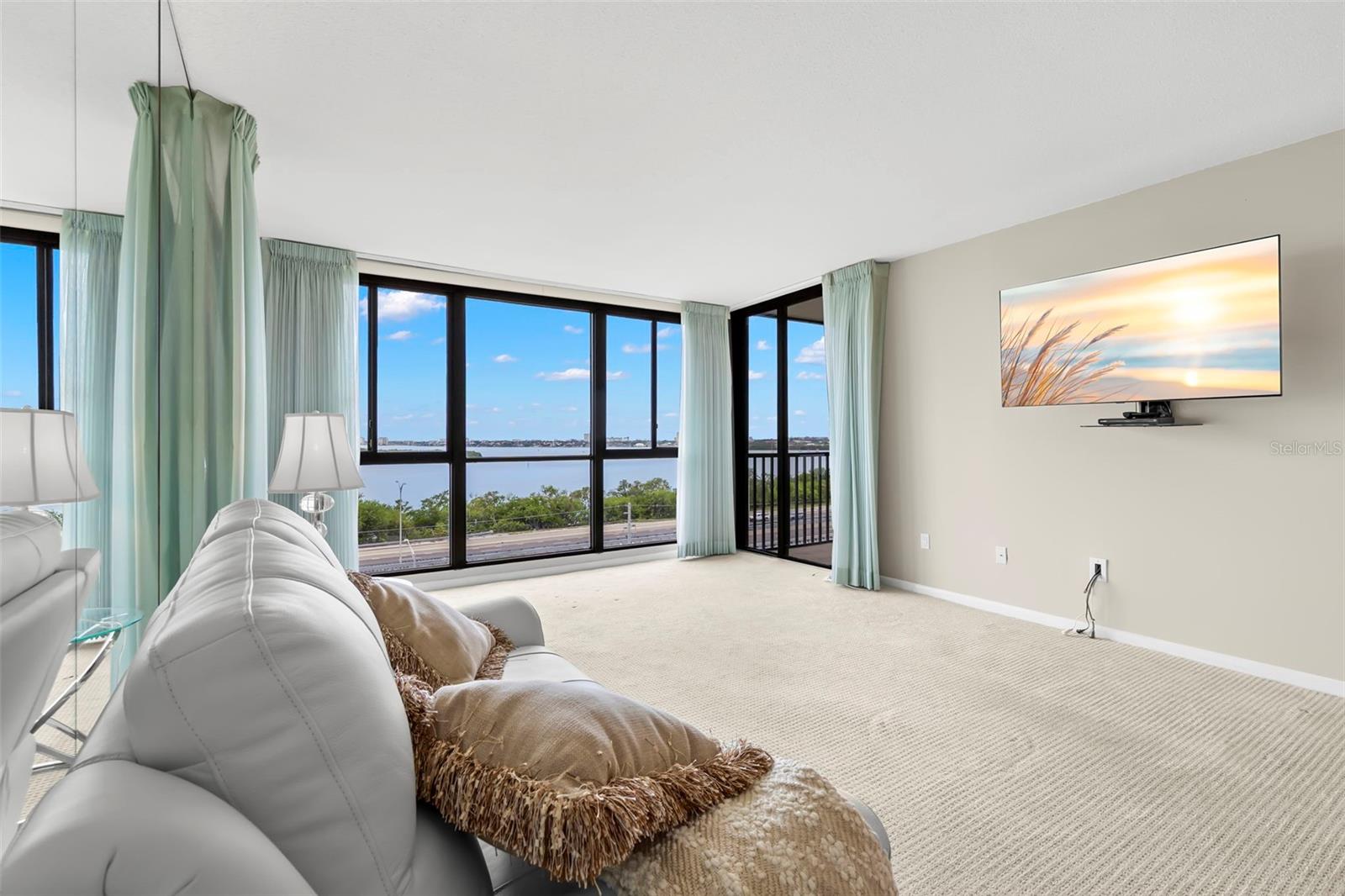 7100 SUNSHINE SKYWAY LN S #704 — photo 9