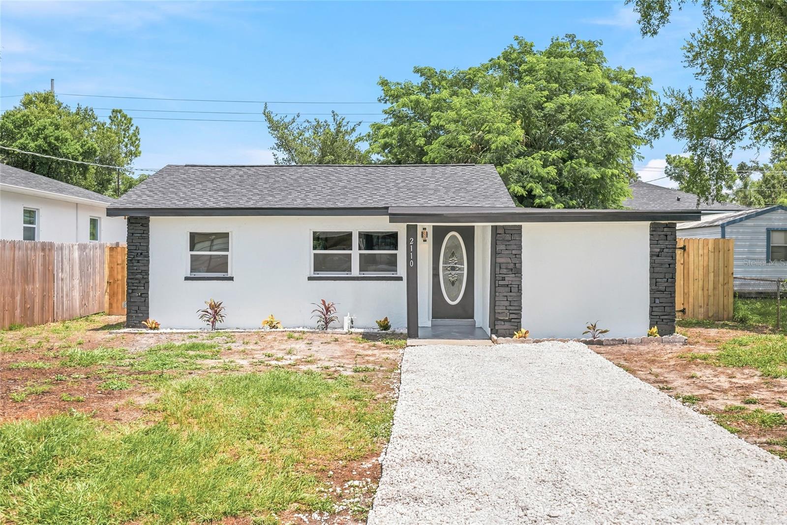 2110 E NEDRO RD — photo 30
