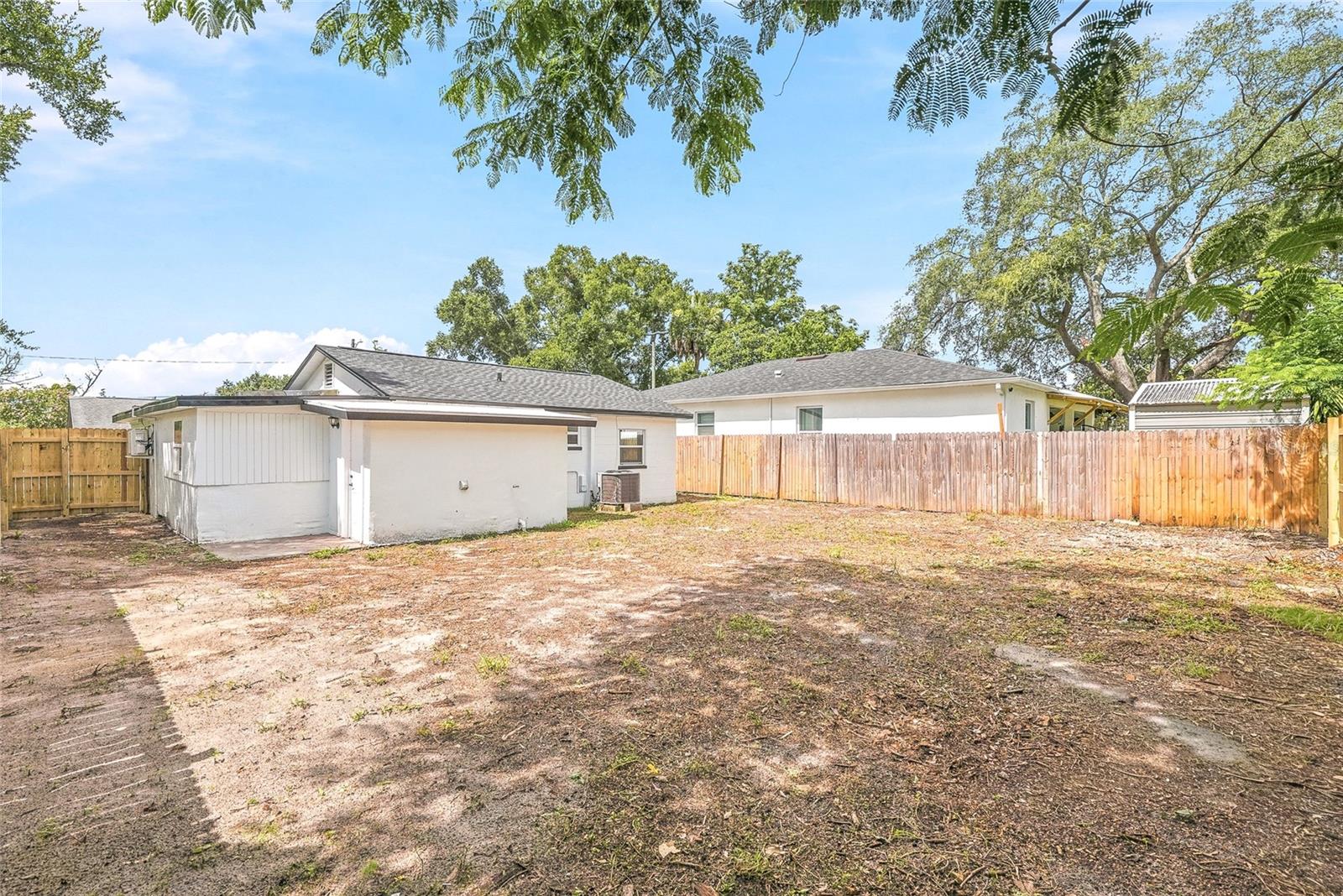 2110 E NEDRO RD — photo 27