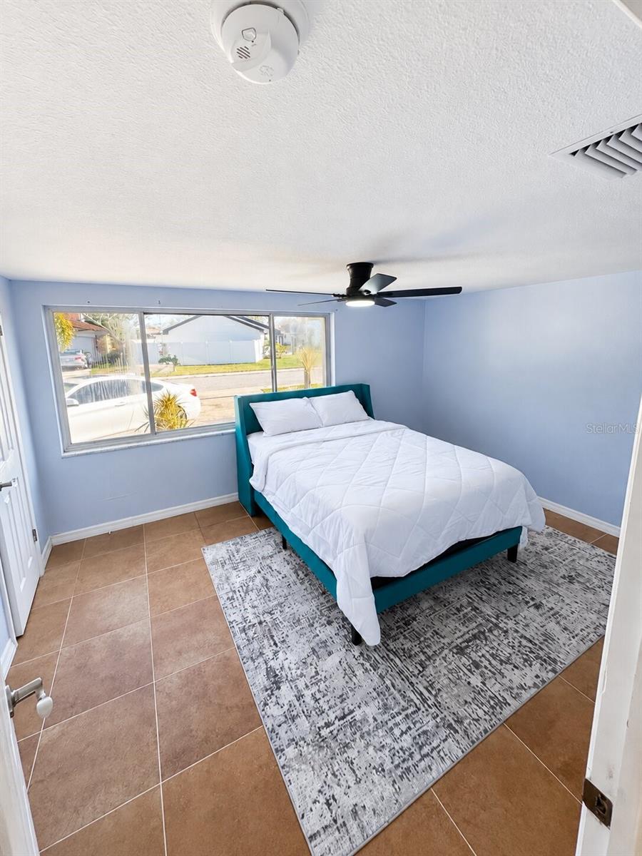 3631 GRAYTON DR — photo 30
