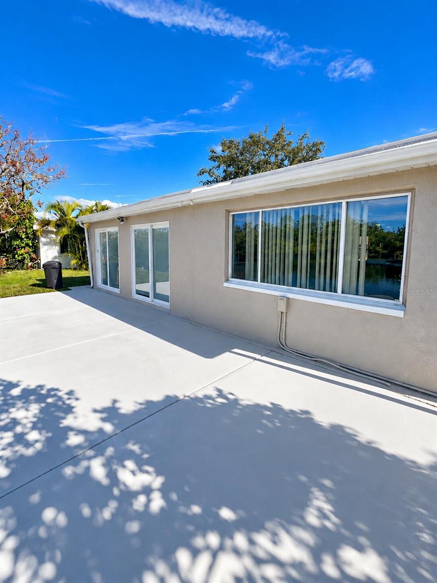 3631 GRAYTON DR — photo 38