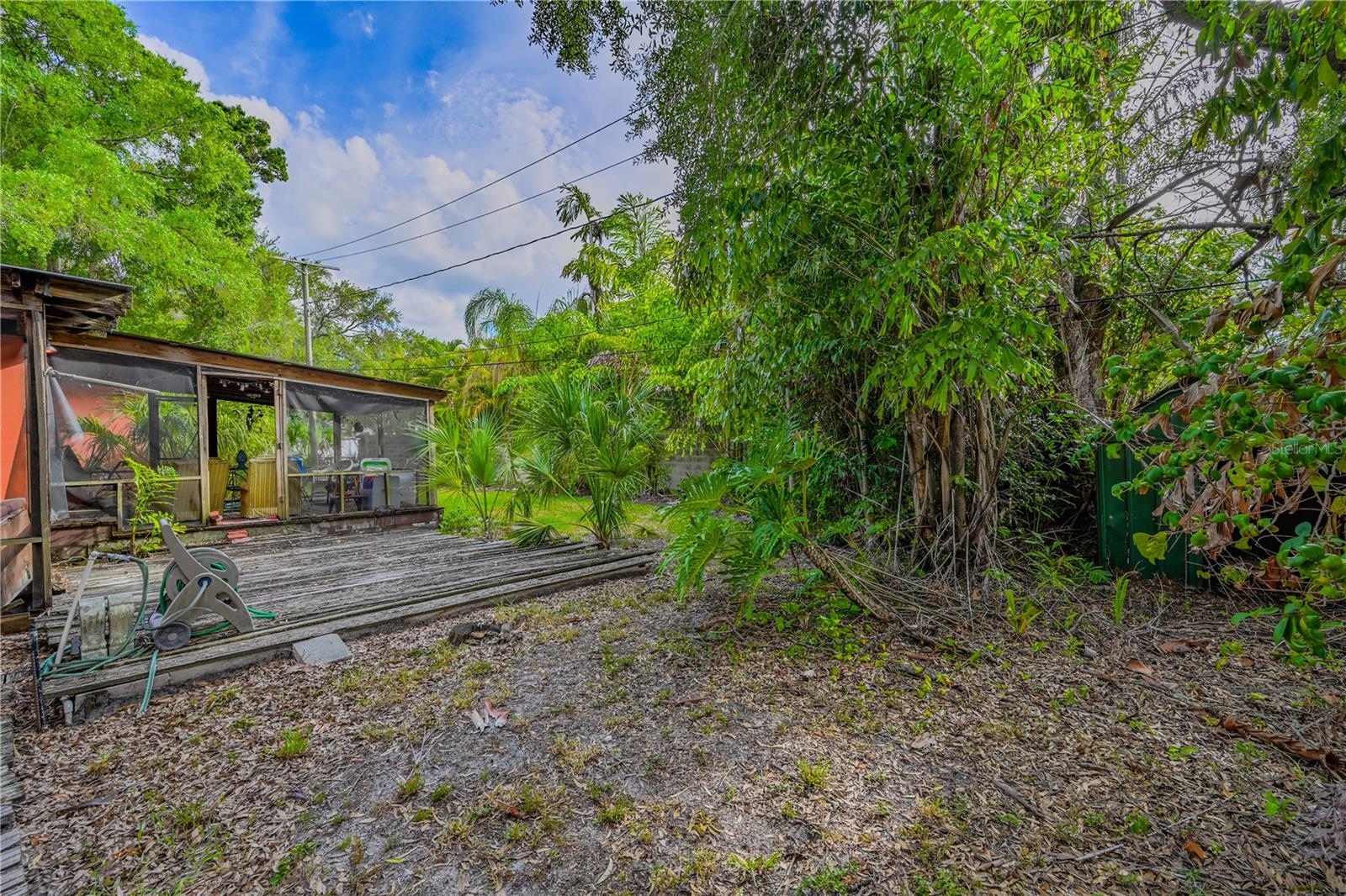 504 W DAVIS BLVD — photo 17