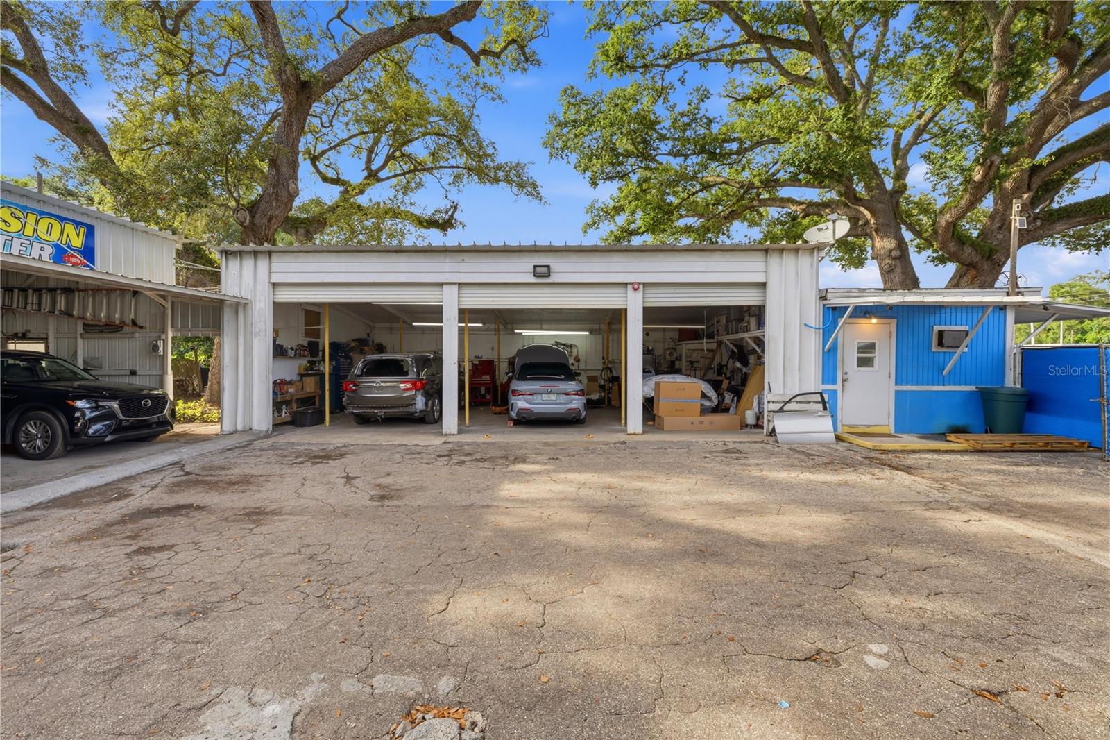 6200 N NEBRASKA AVE — photo 17