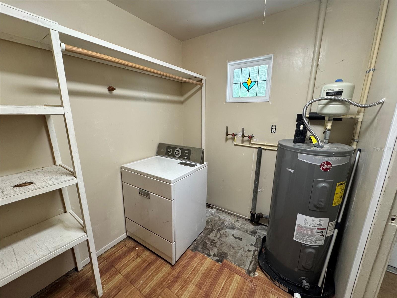 3608 W LEILA AVE — photo 18