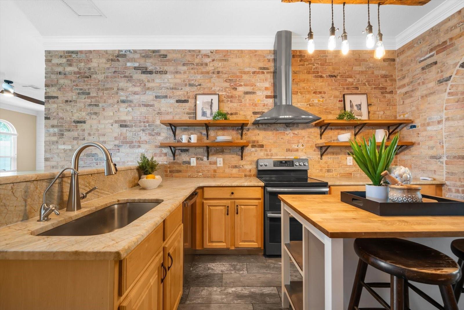 1874 STABLE TRL — photo 15
