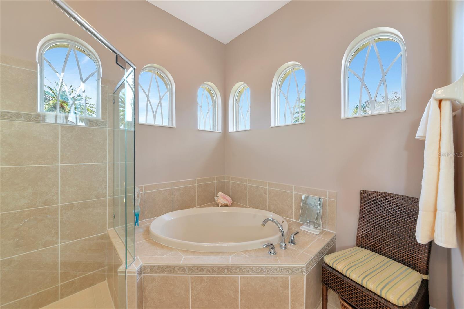 10412 WINDING STREAM WAY — photo 32
