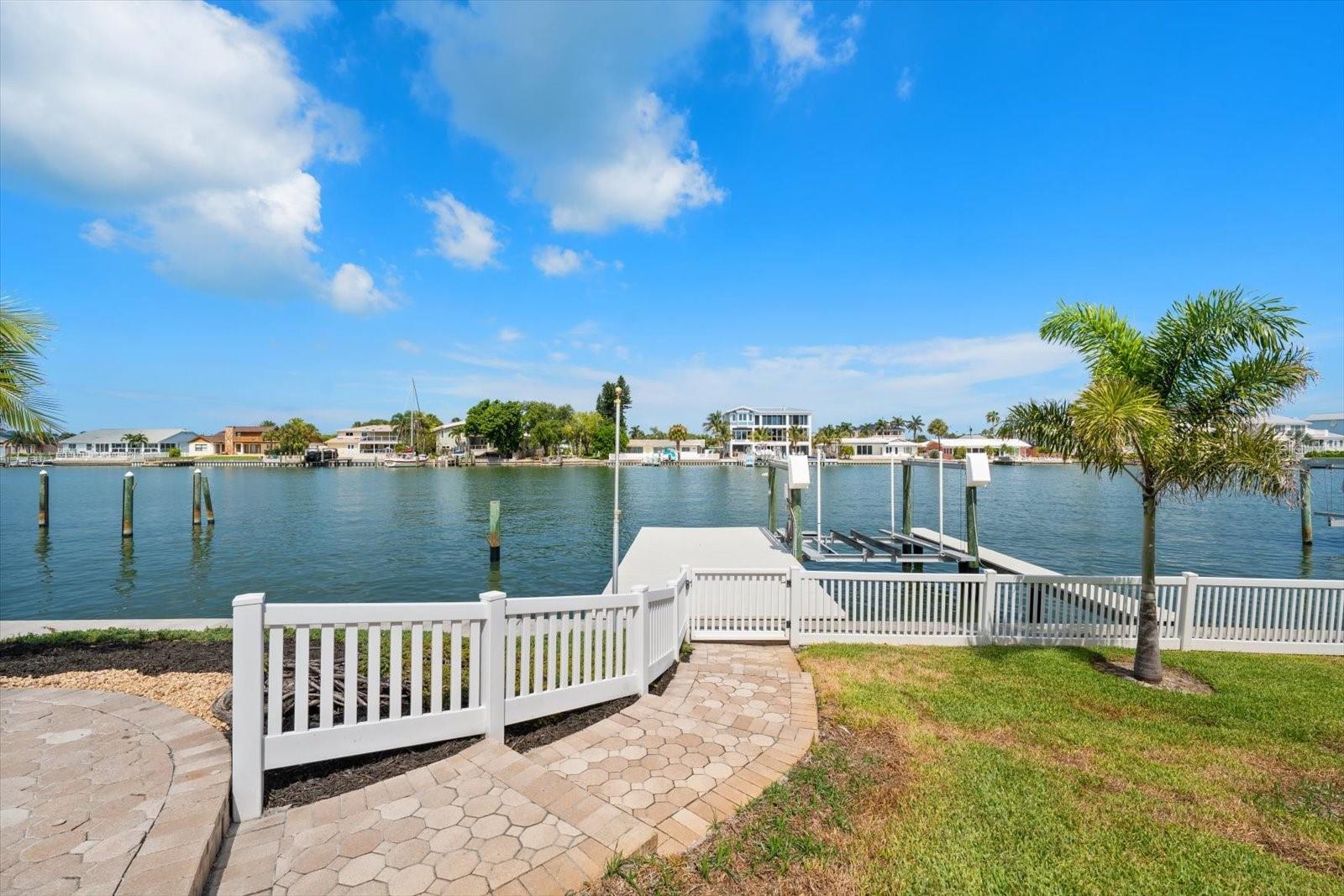 2218 DONATO DR — photo 31