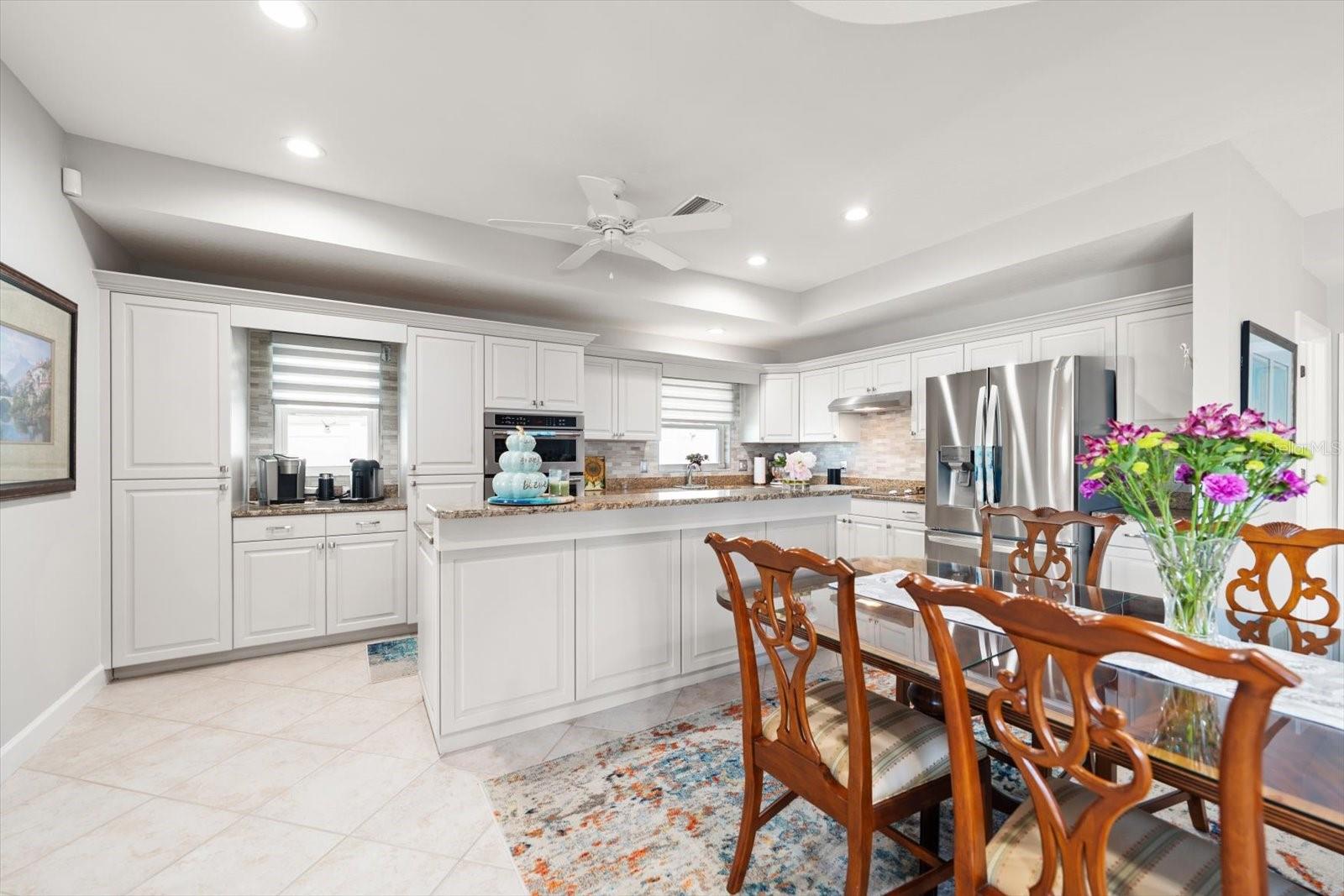 2218 DONATO DR — photo 13