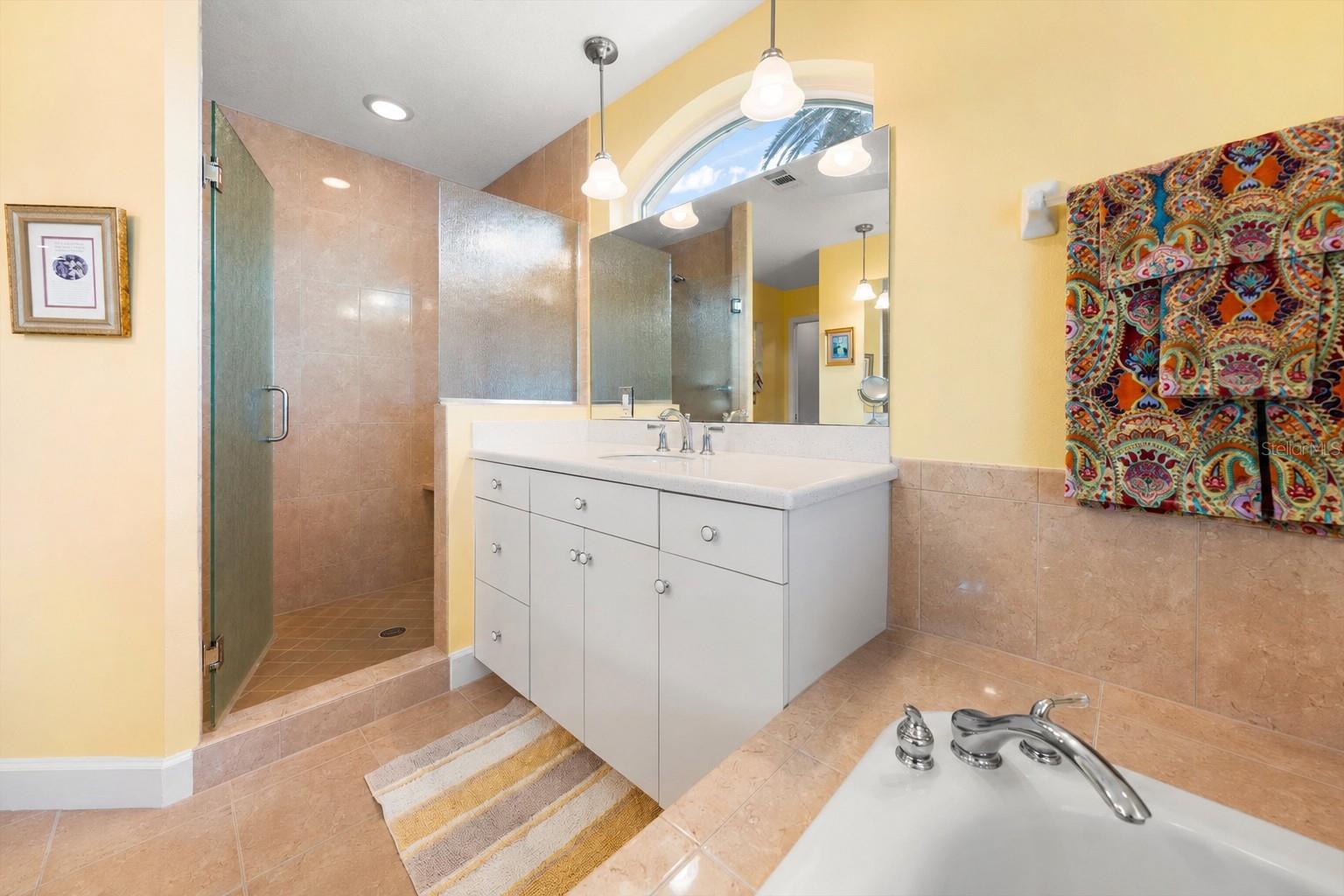 2218 DONATO DR — photo 20