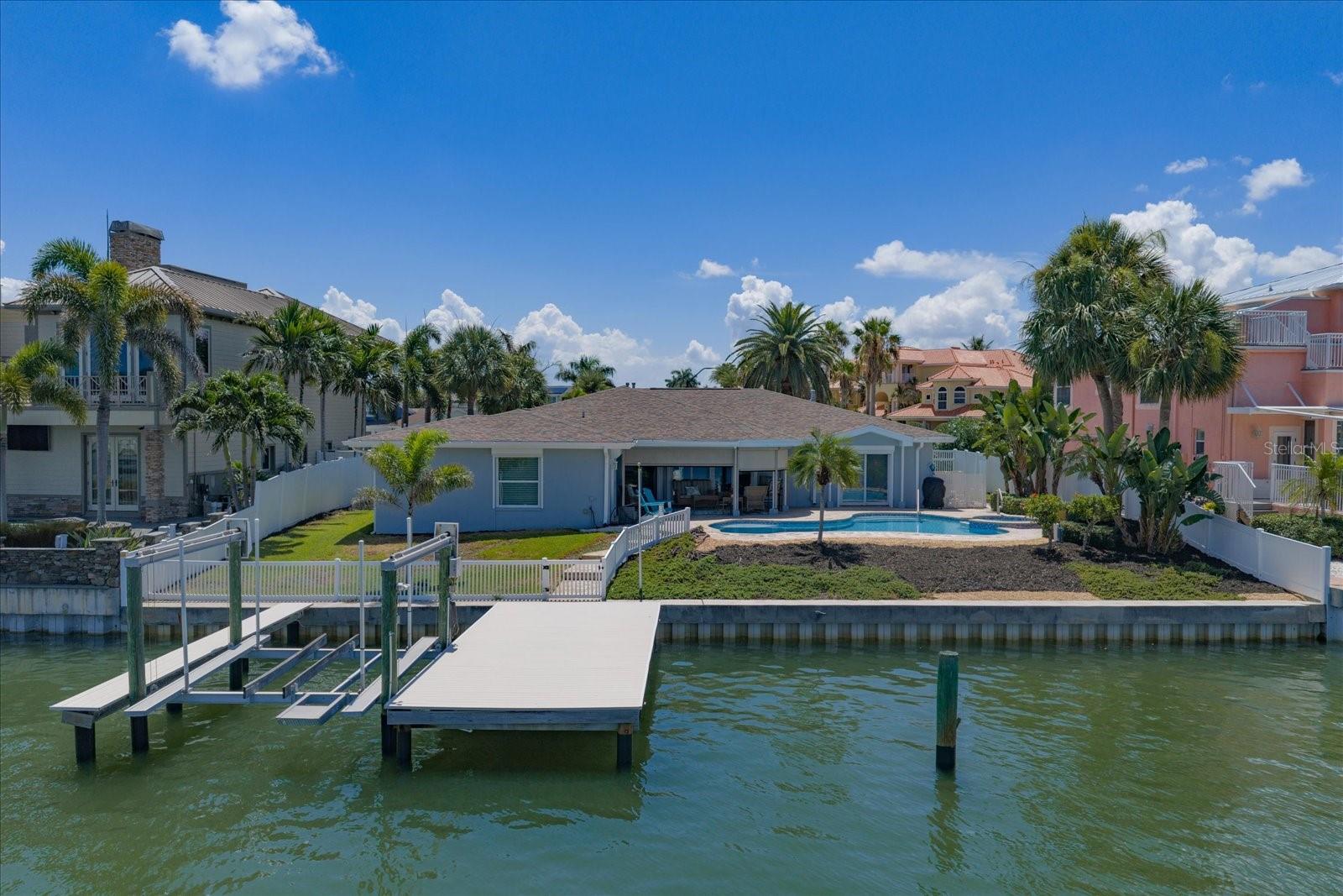 2218 DONATO DR — photo 33