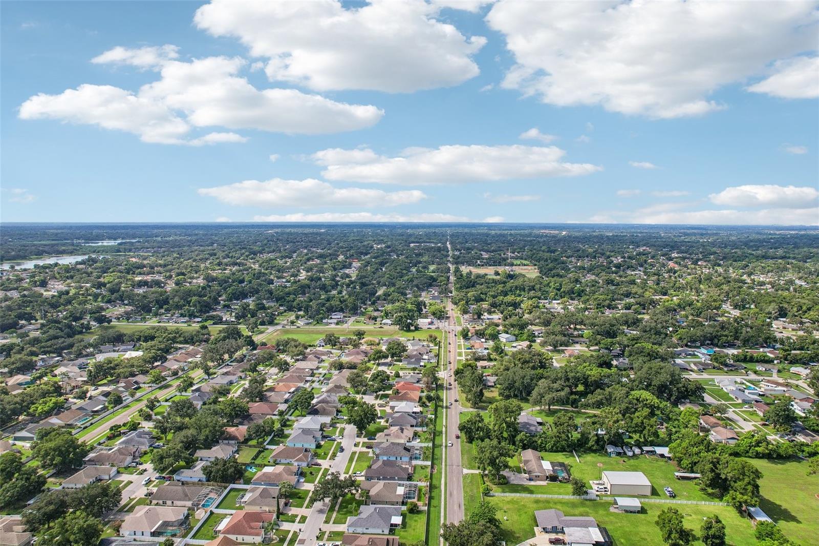 2302 TOWERING OAKS CIR — photo 44