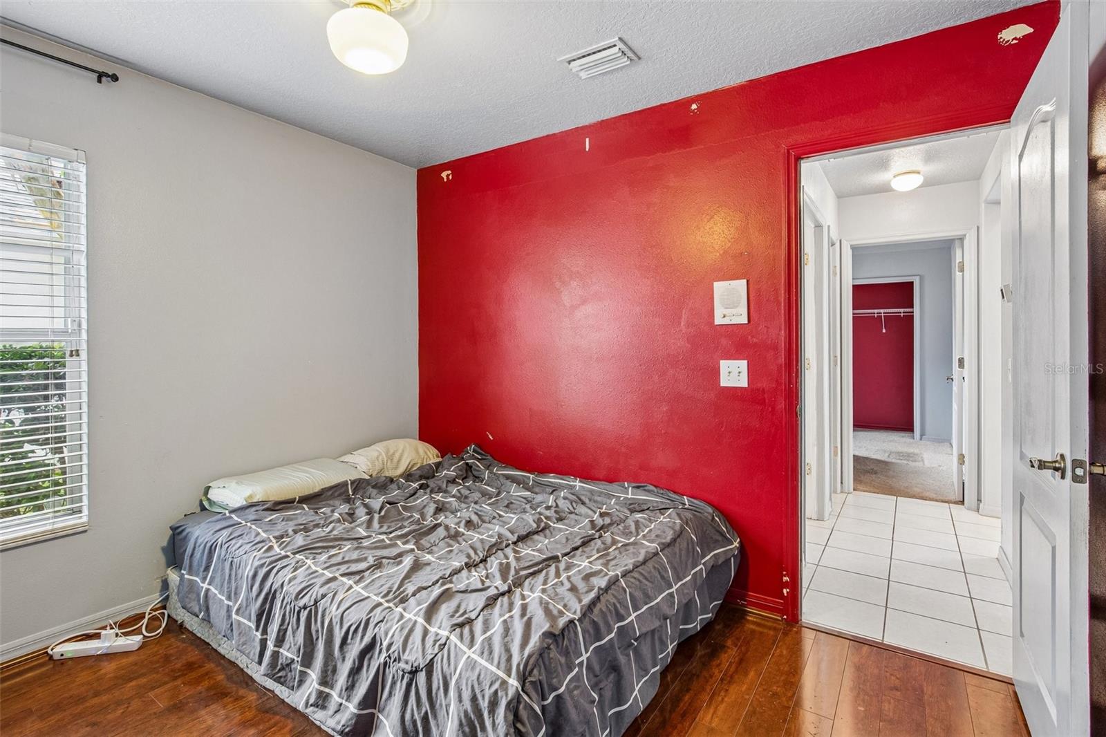 2302 TOWERING OAKS CIR — photo 24