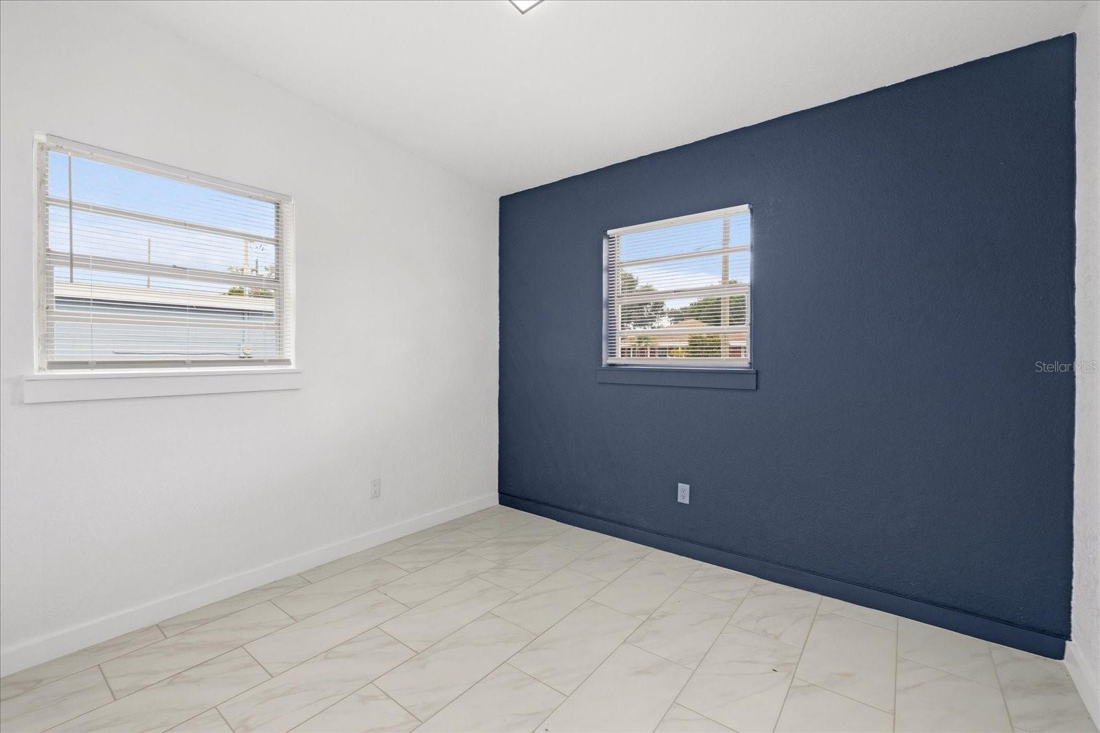 4922 S 82ND ST — photo 10