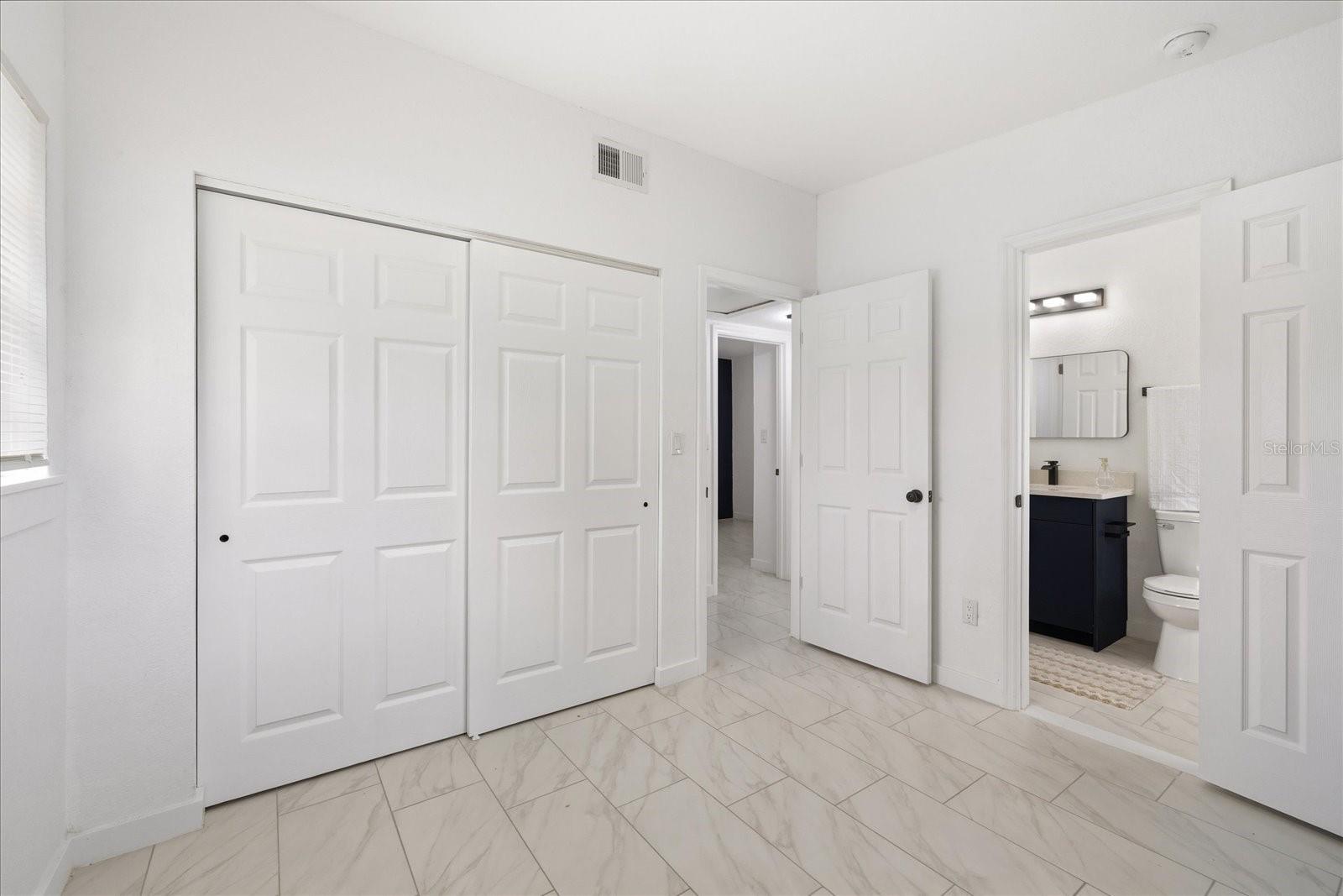 4922 S 82ND ST — photo 28