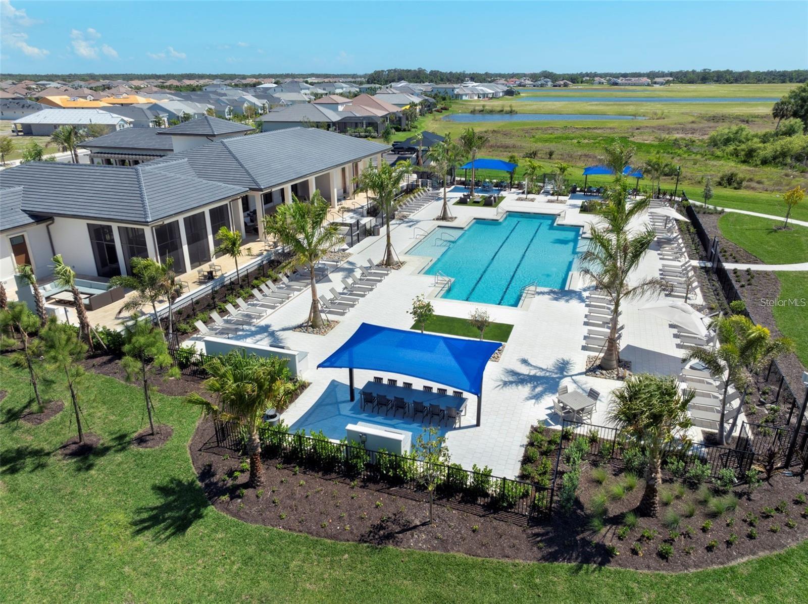 332 VISTERA BLVD — photo 9