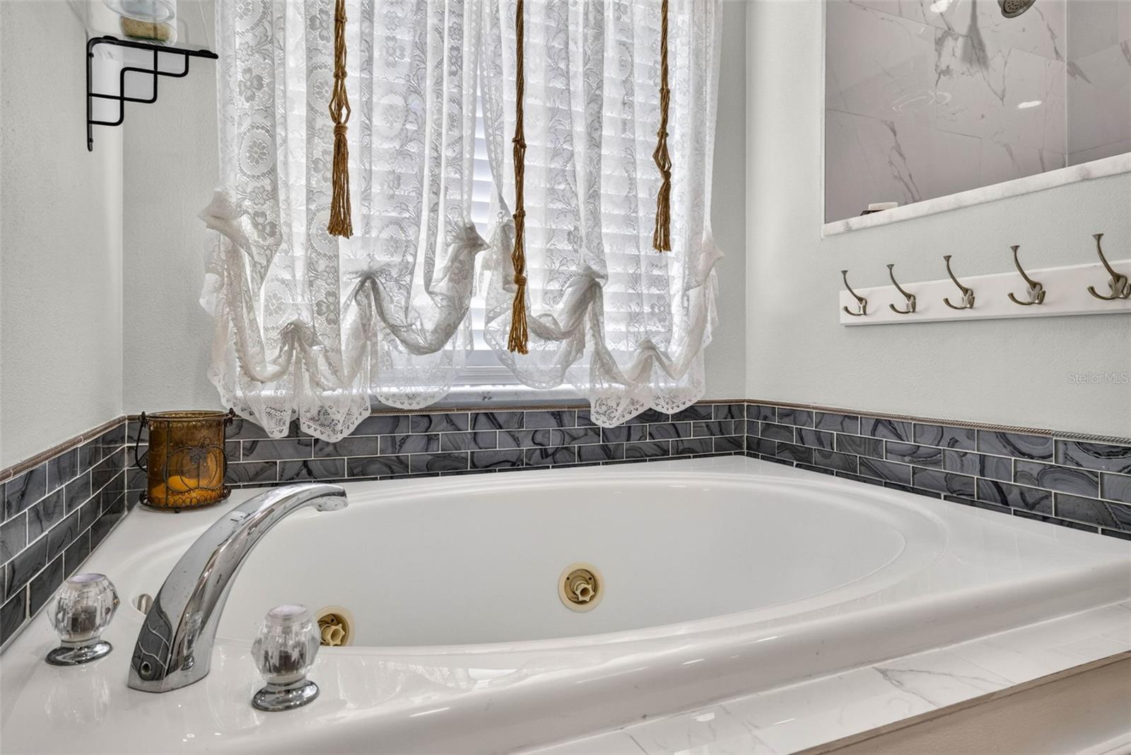 11428 BLUE LILAC AVE — photo 35