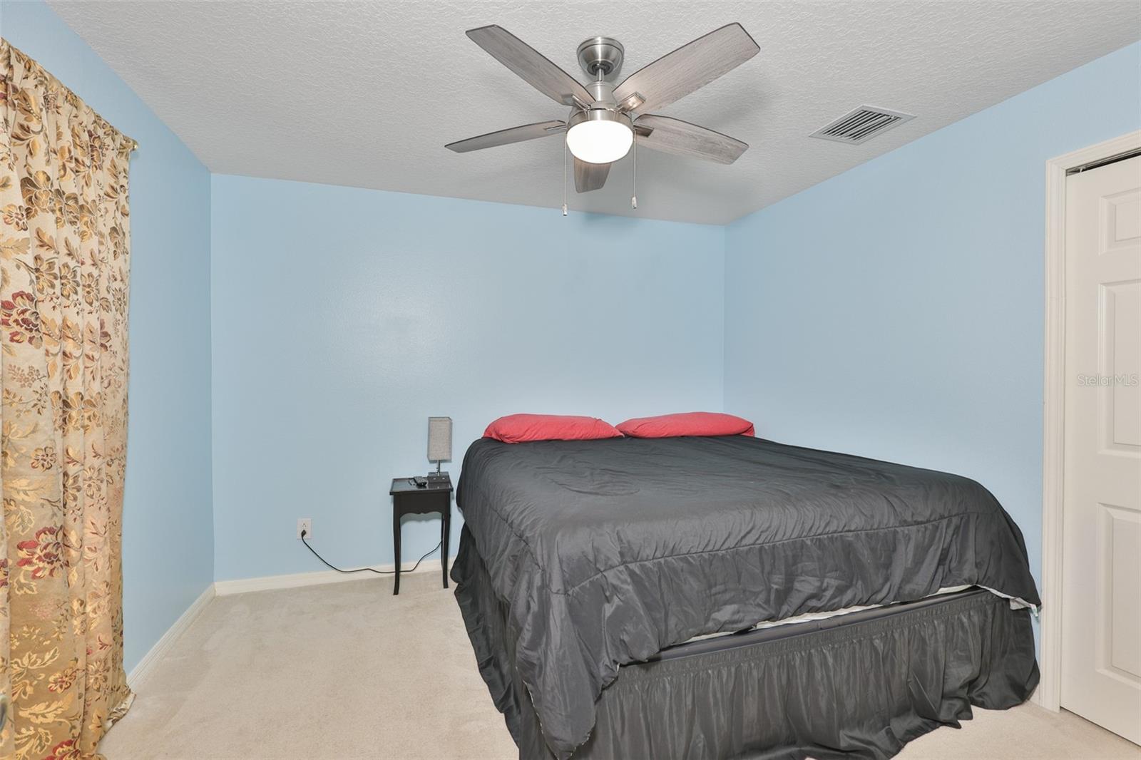 10234 BLOOMFIELD HILLS DR — photo 31