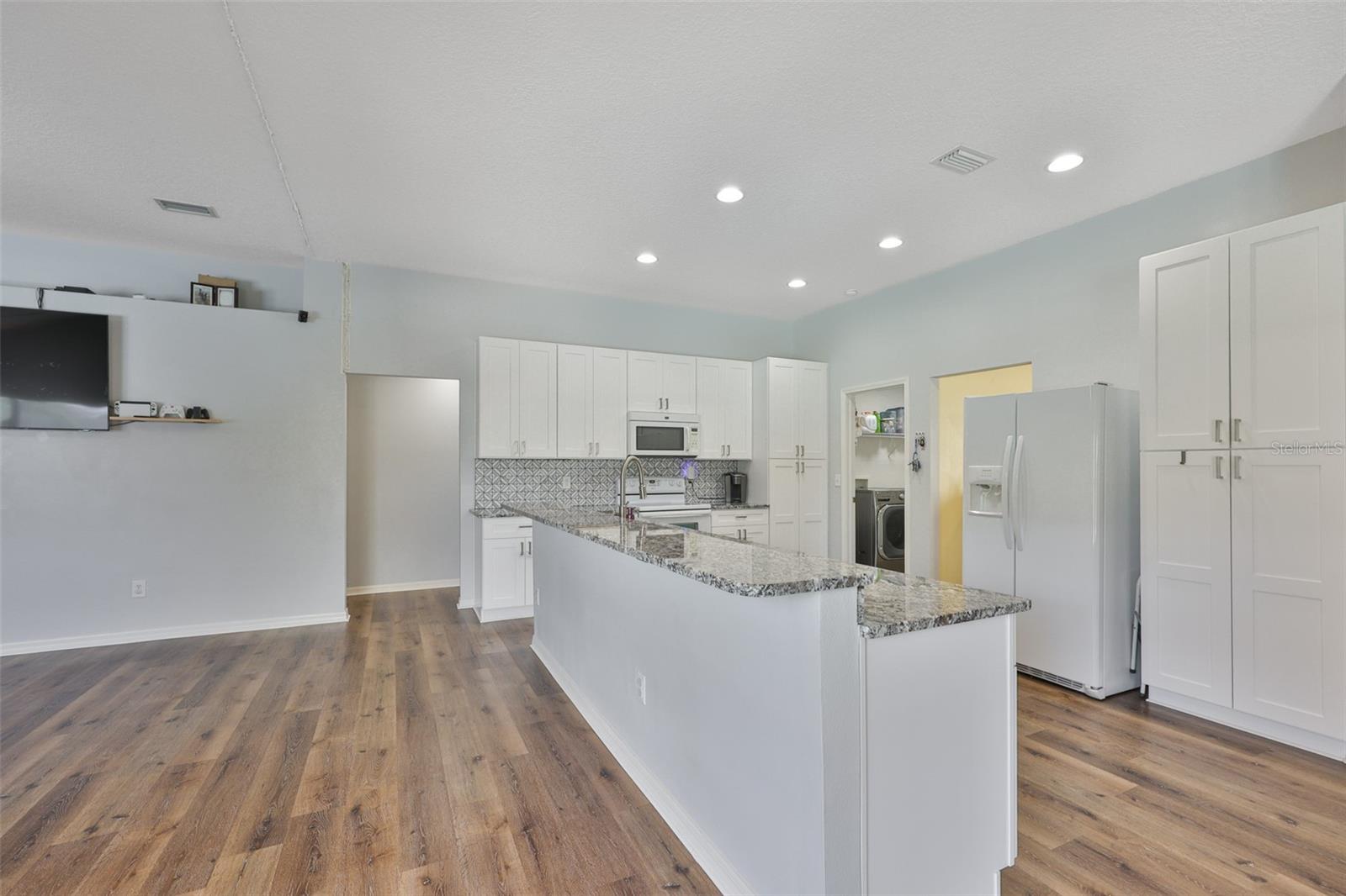 10234 BLOOMFIELD HILLS DR — photo 9