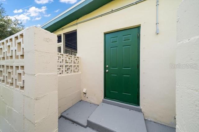 533 YELVINGTON AVE — photo 24