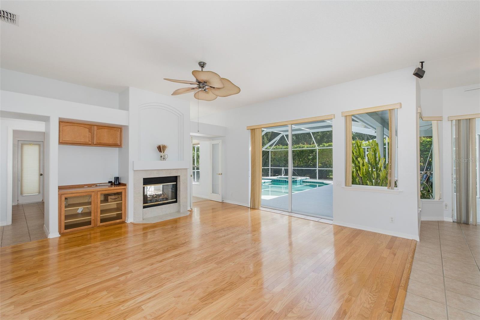 2151 EDELWEISS LOOP — photo 25