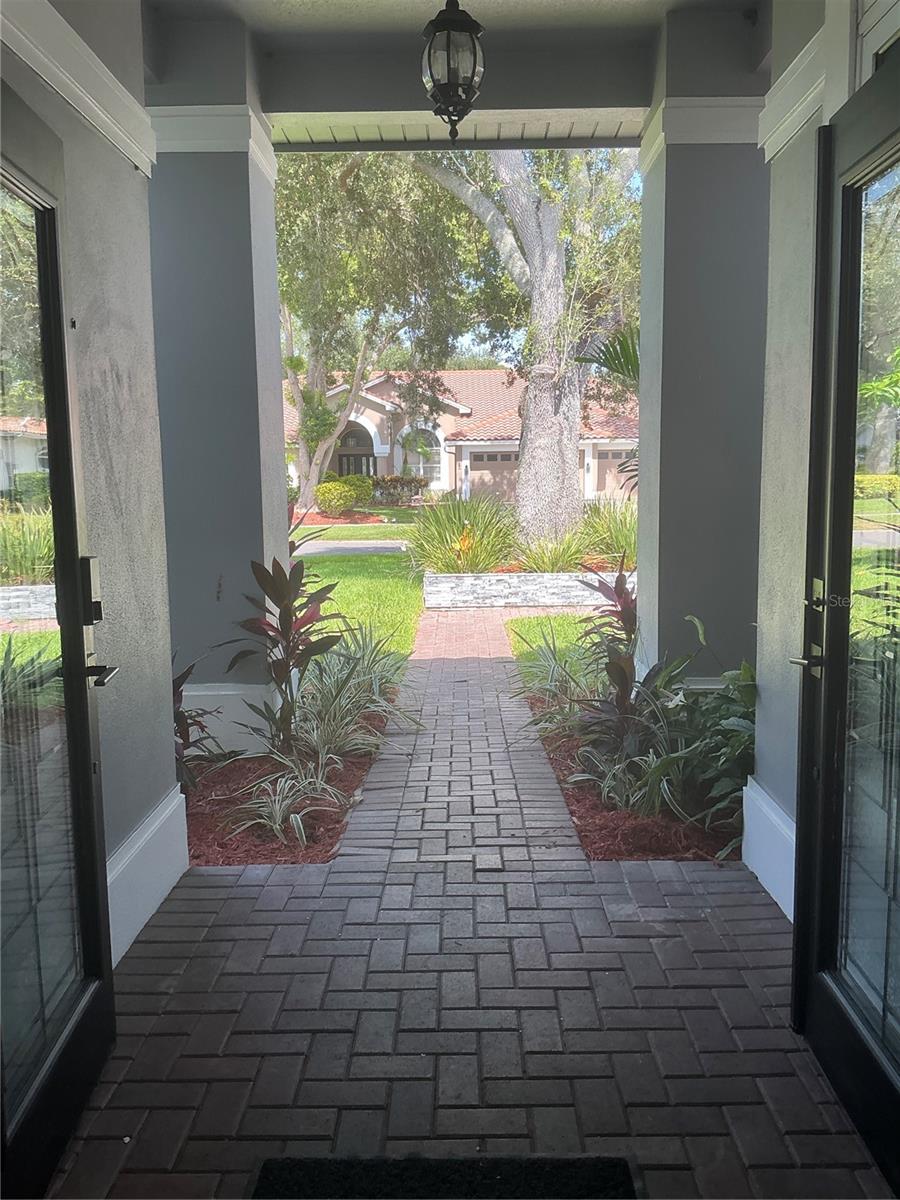 126 OLD OAK CIR — photo 7