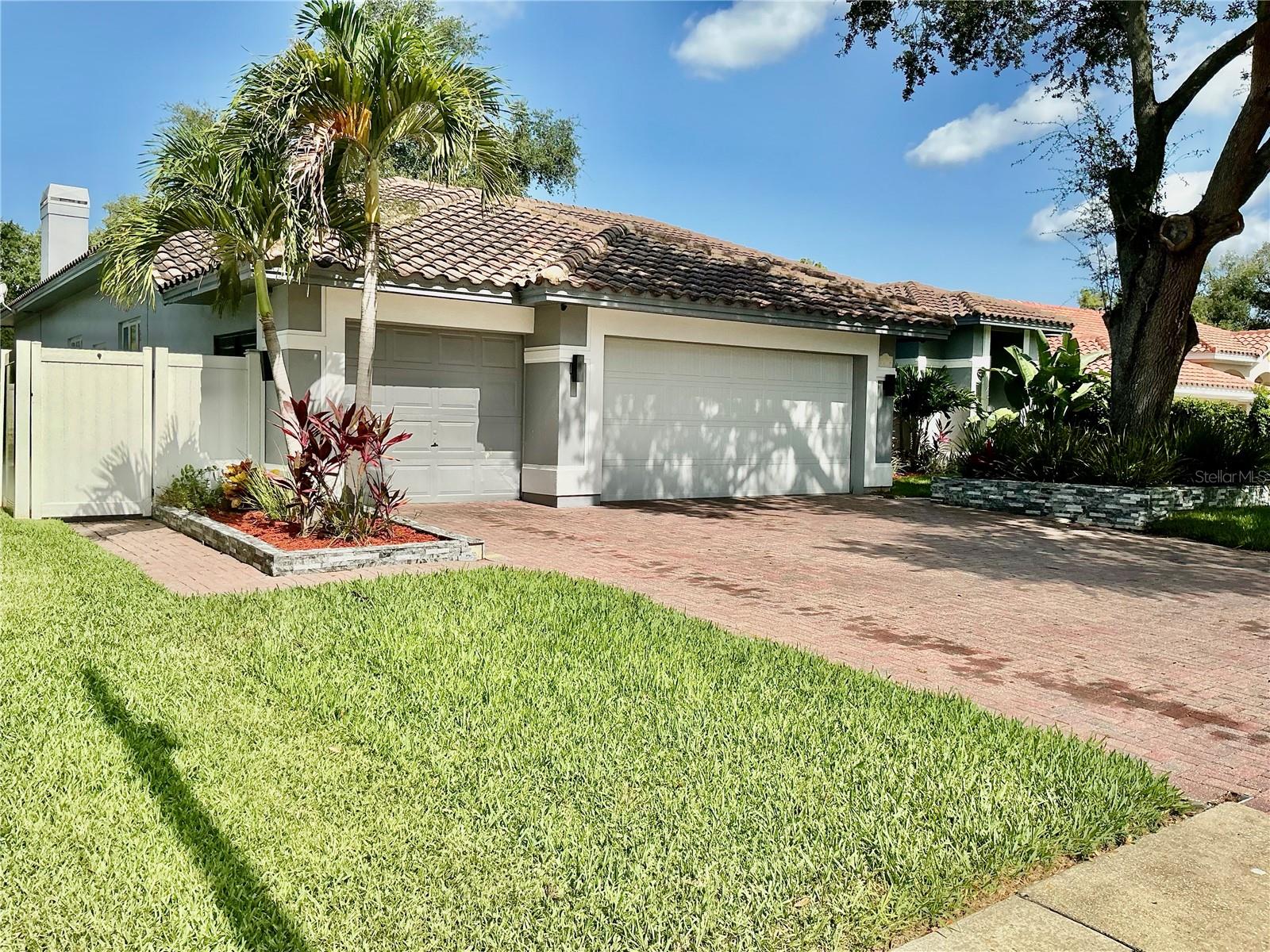 126 OLD OAK CIR — photo 89