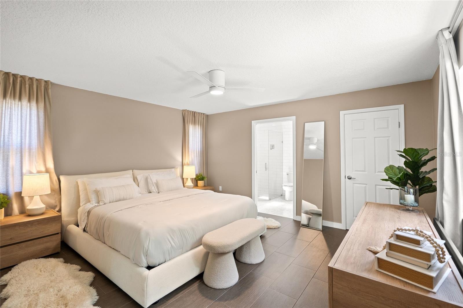 319 BEARDED OAKS CIR — photo 32