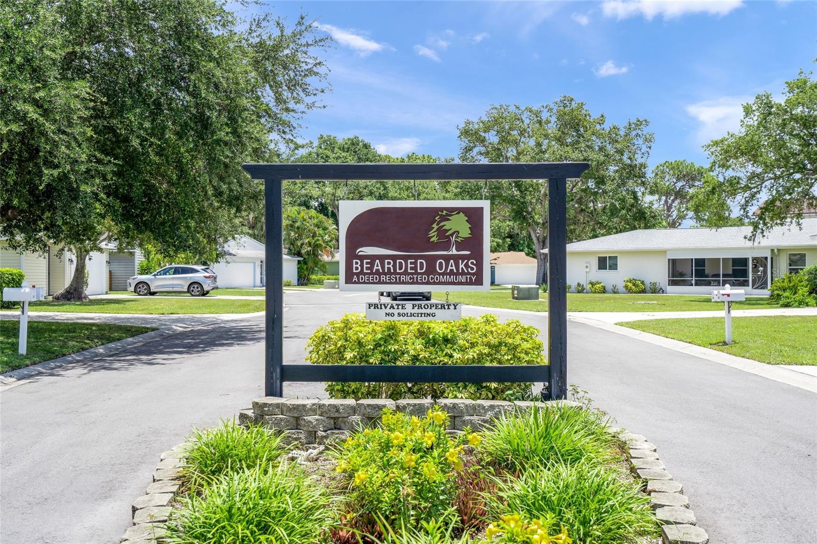 319 BEARDED OAKS CIR — photo 5