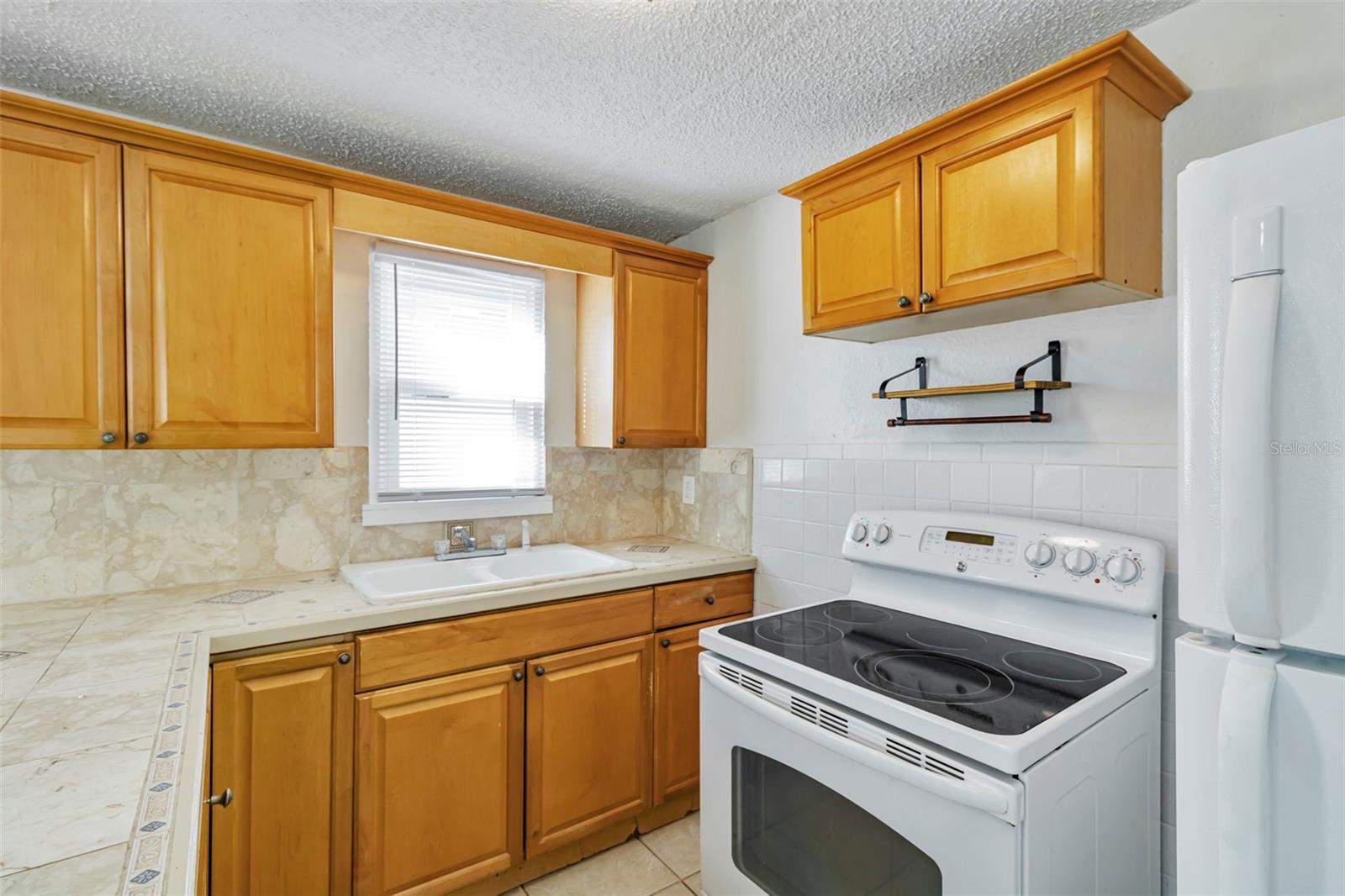 809 ILLINOIS AVE — photo 5