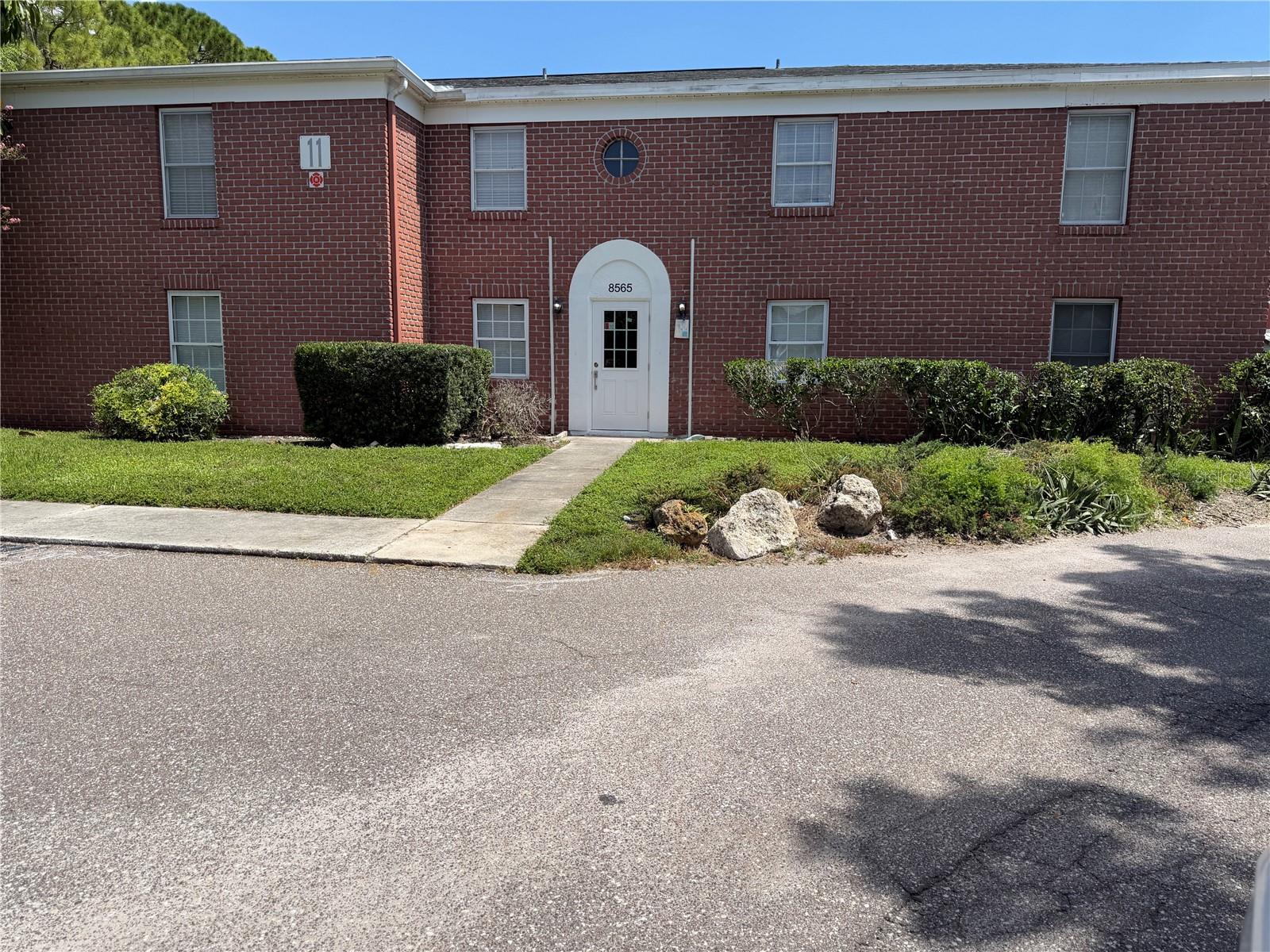 8565 12TH WAY N #A — photo 36