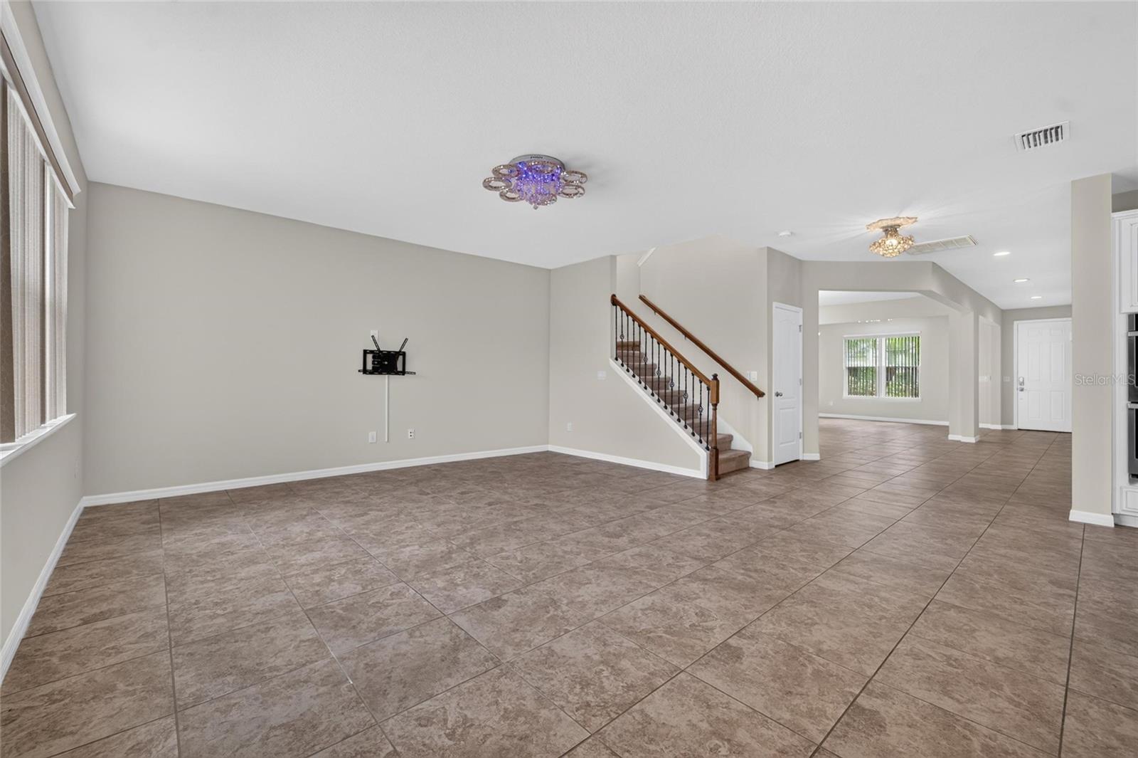 11628 LAKE LUCAYA DR — photo 7