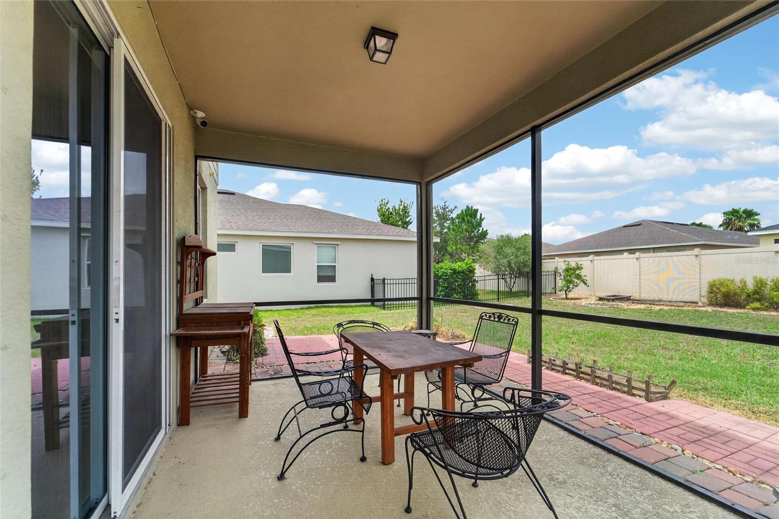 11628 LAKE LUCAYA DR — photo 41