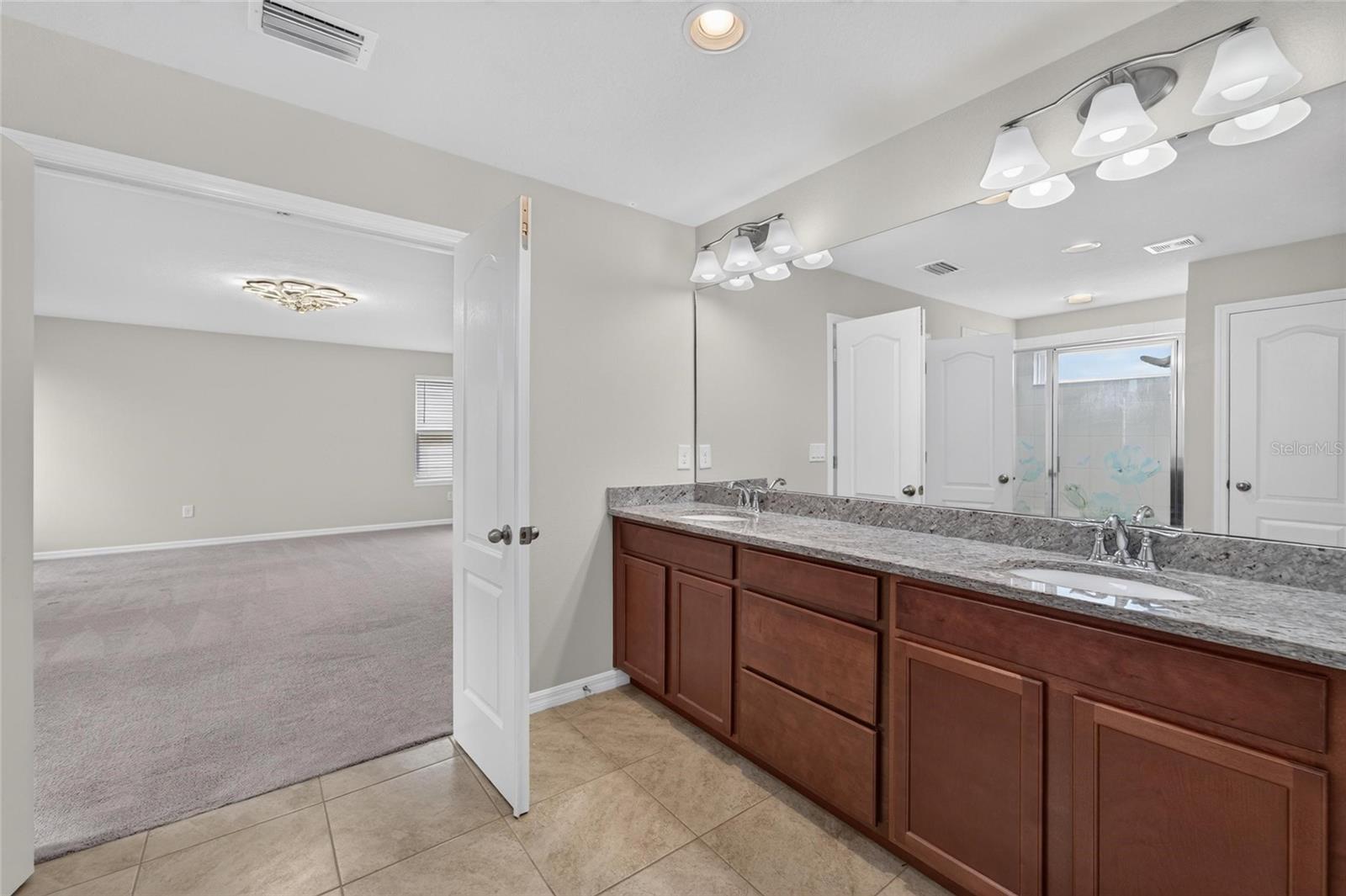 11628 LAKE LUCAYA DR — photo 18