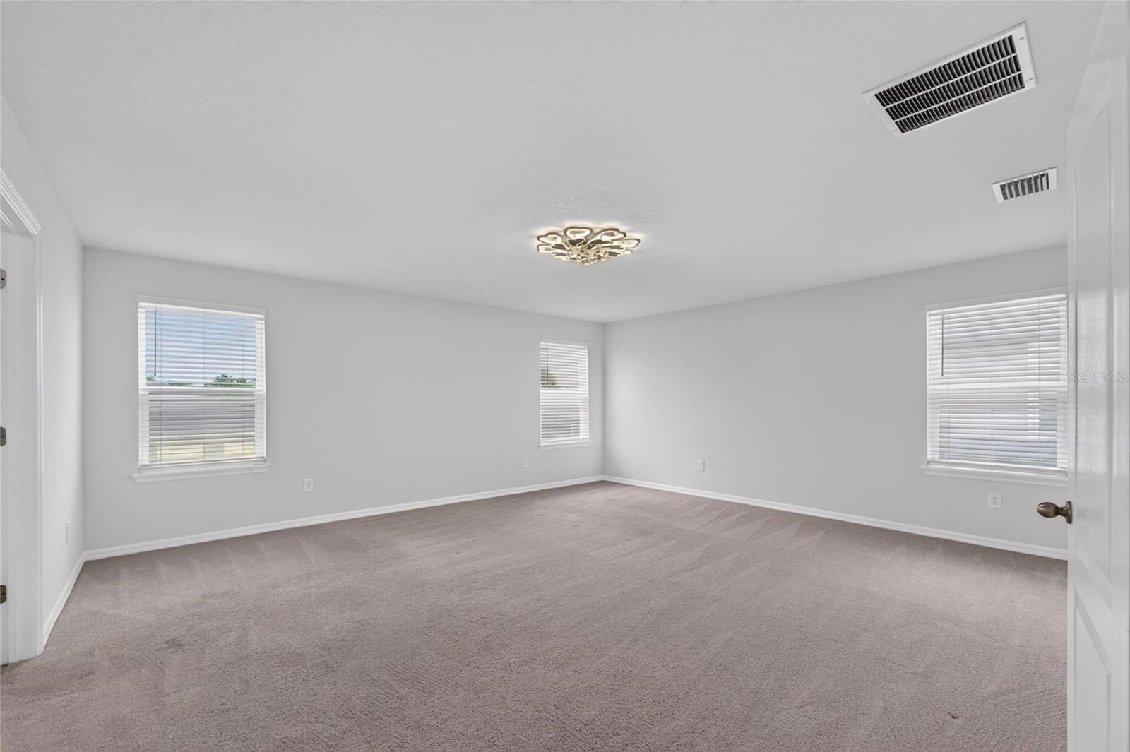 11628 LAKE LUCAYA DR — photo 15