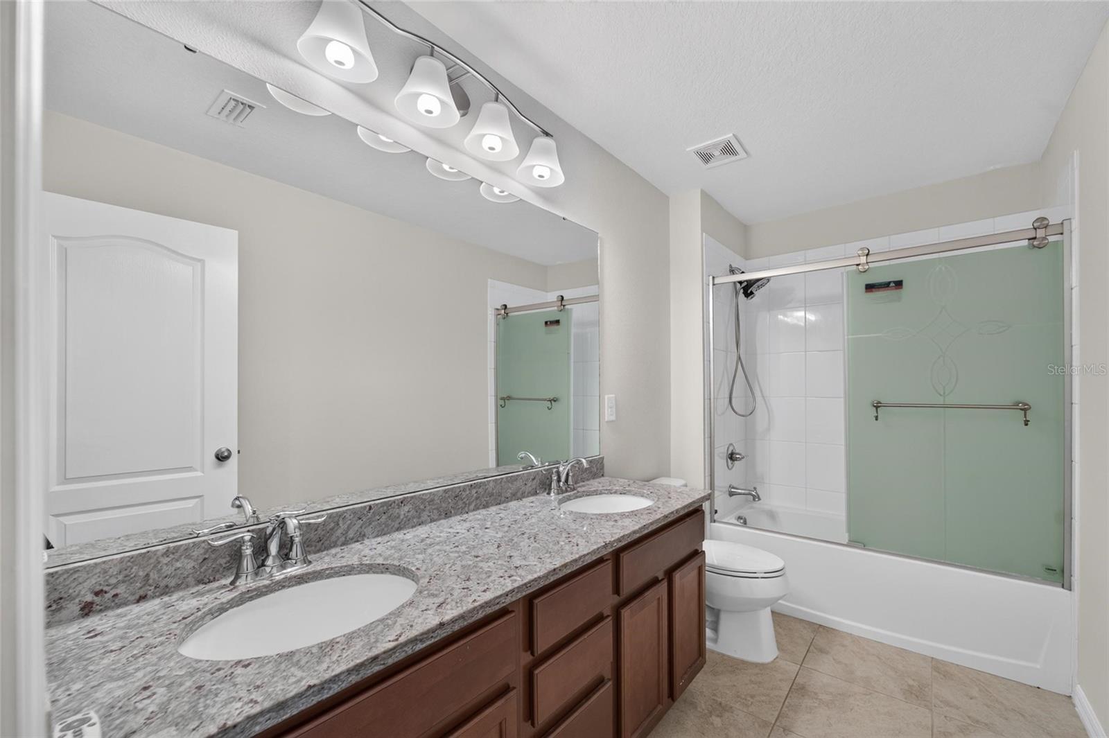11628 LAKE LUCAYA DR — photo 19