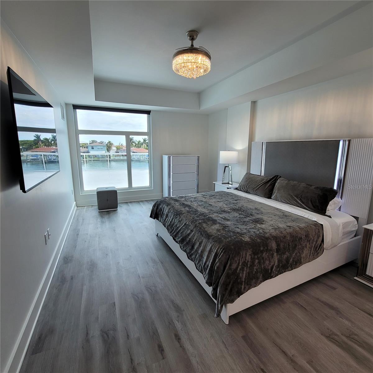 415 ISLAND WAY #206 — photo 5