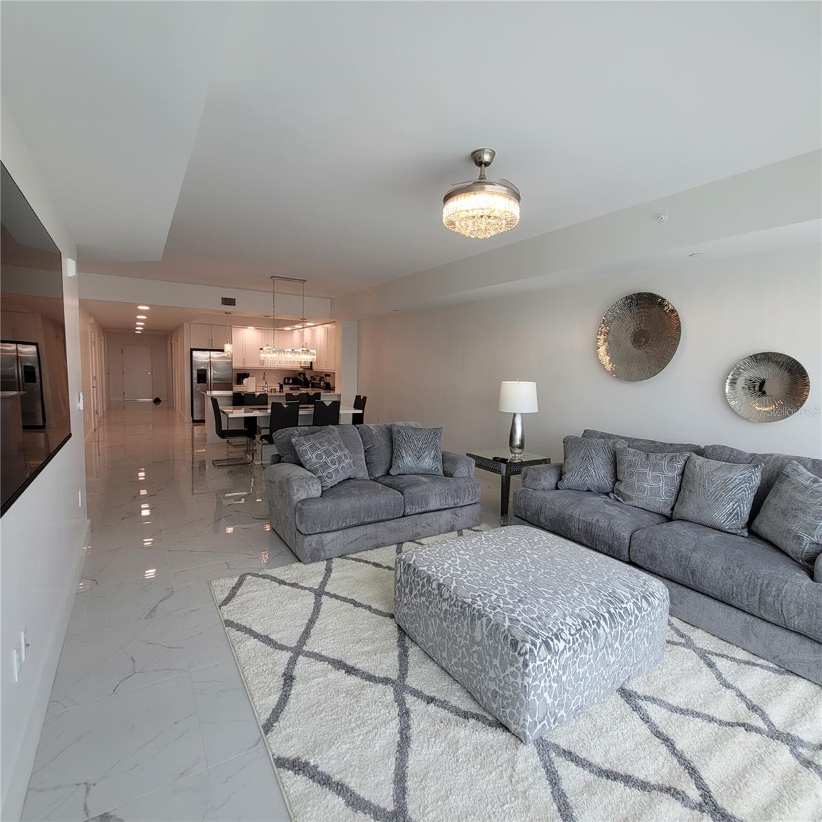 415 ISLAND WAY #206 — photo 6