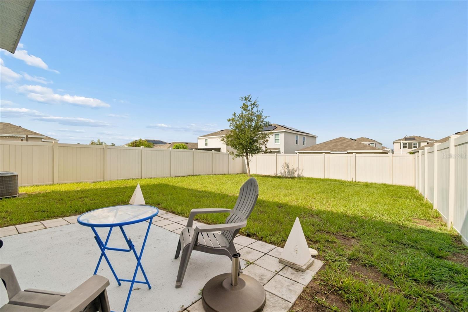 17053 OVAL RUM DR — photo 43