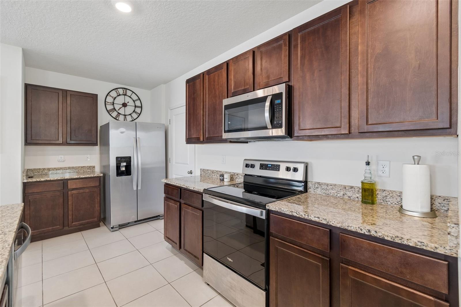 17053 OVAL RUM DR — photo 22