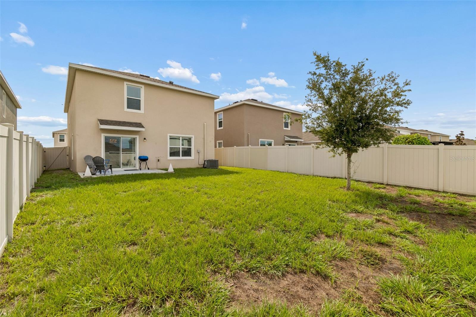 17053 OVAL RUM DR — photo 45