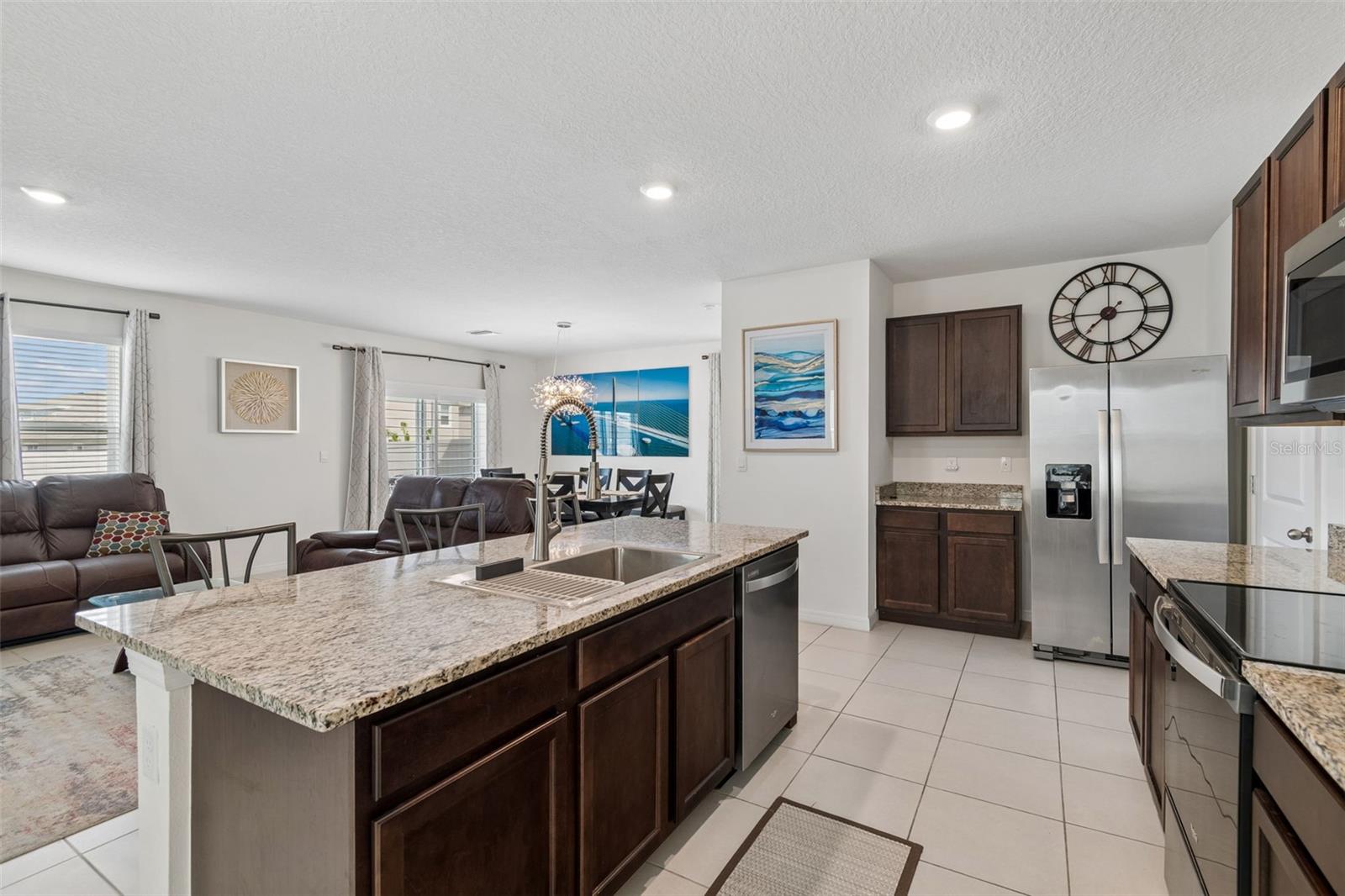 17053 OVAL RUM DR — photo 10