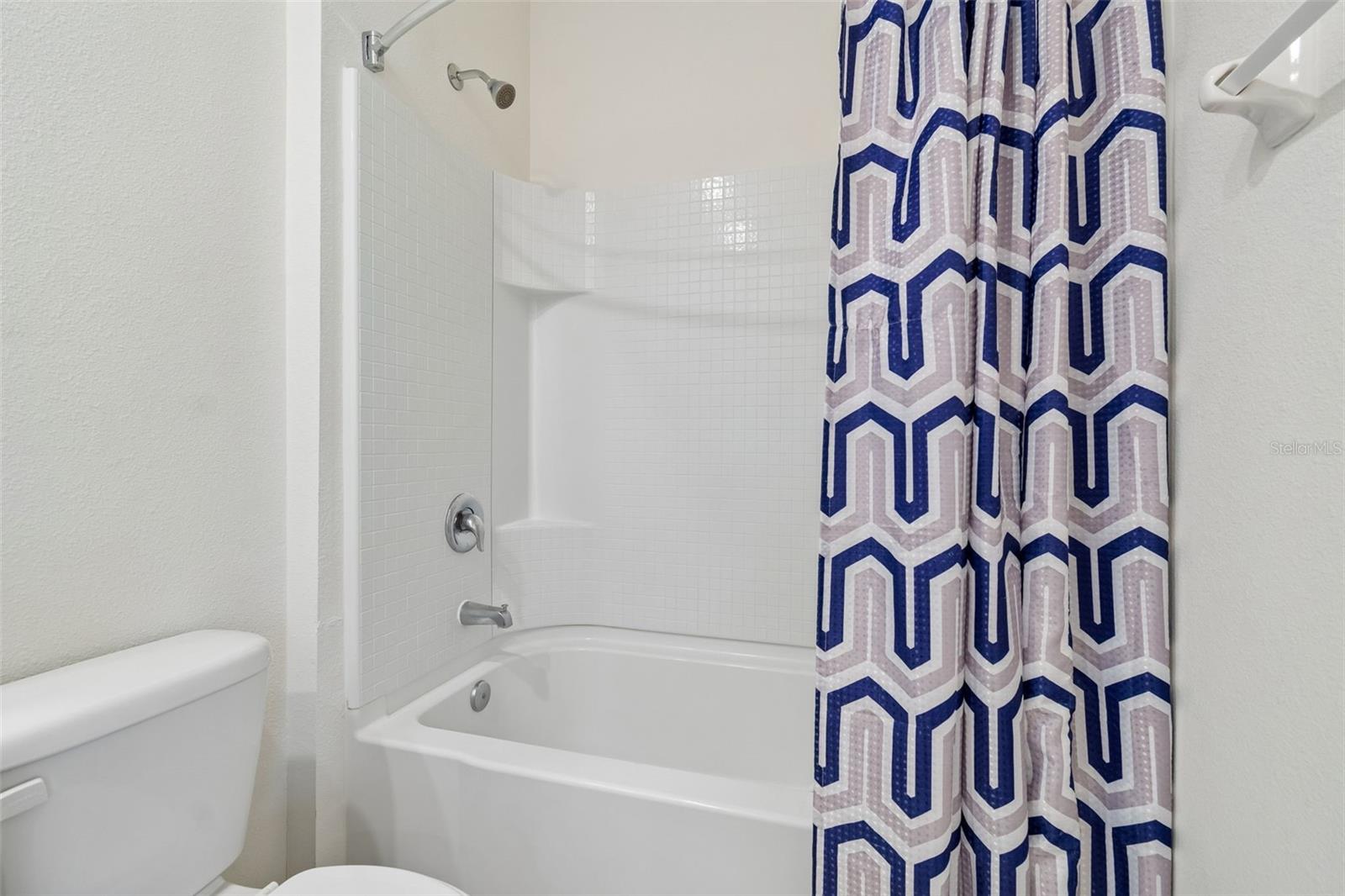 17053 OVAL RUM DR — photo 34