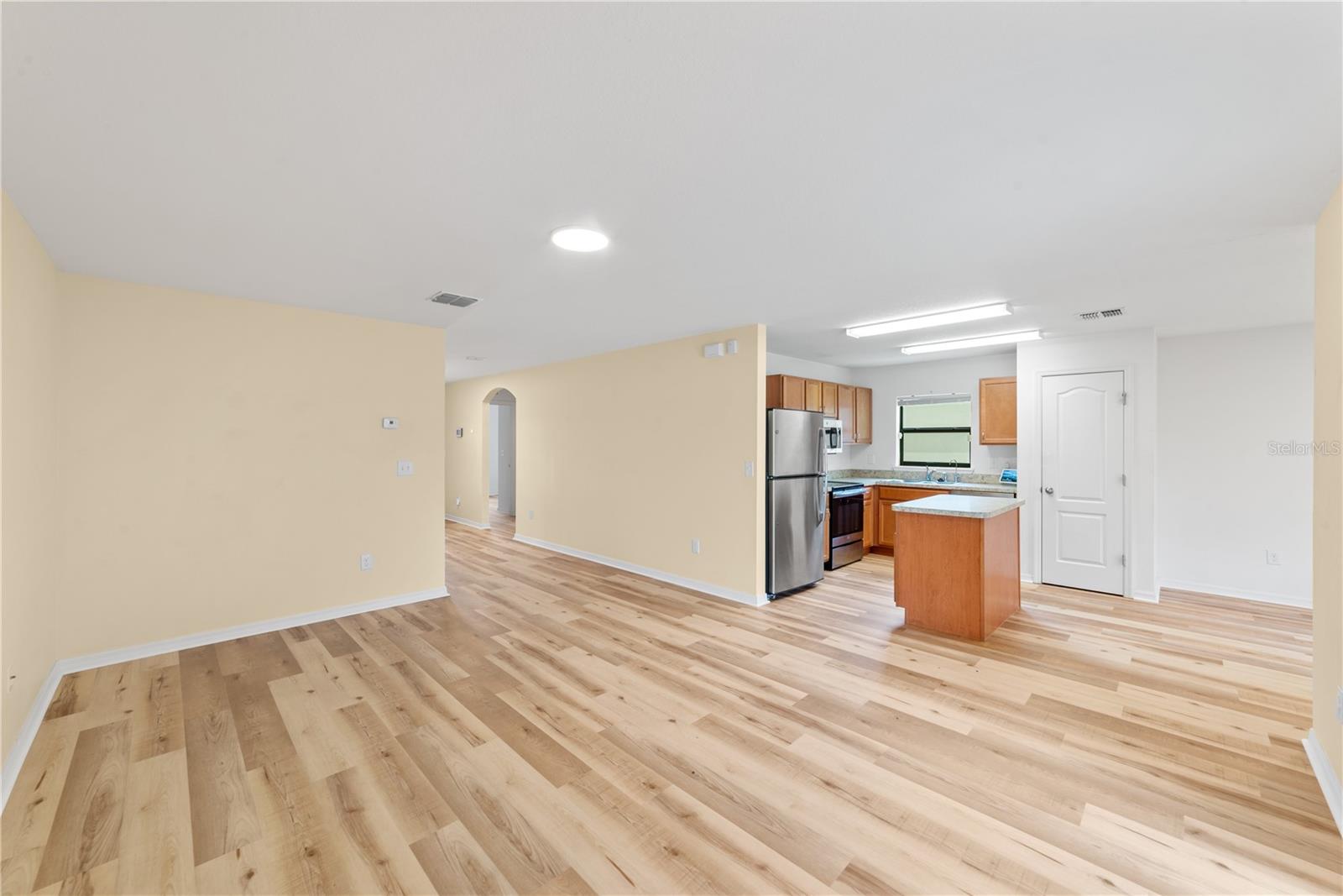 621 CHATHAM WALK DR — photo 4