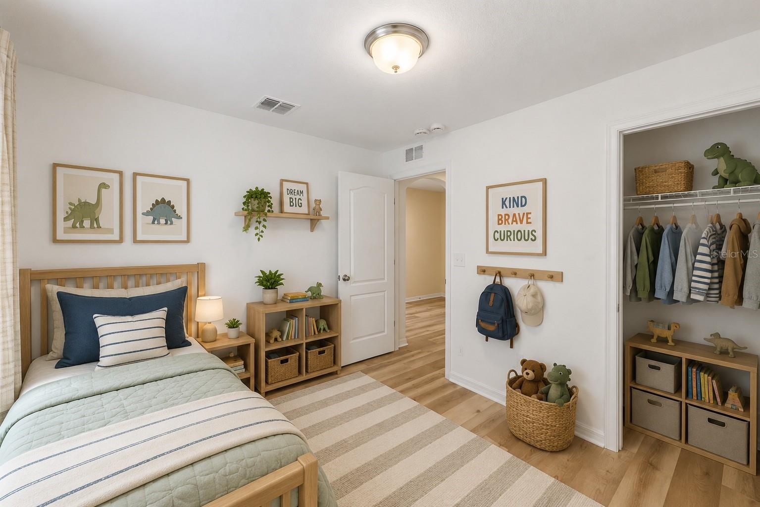 621 CHATHAM WALK DR — photo 25