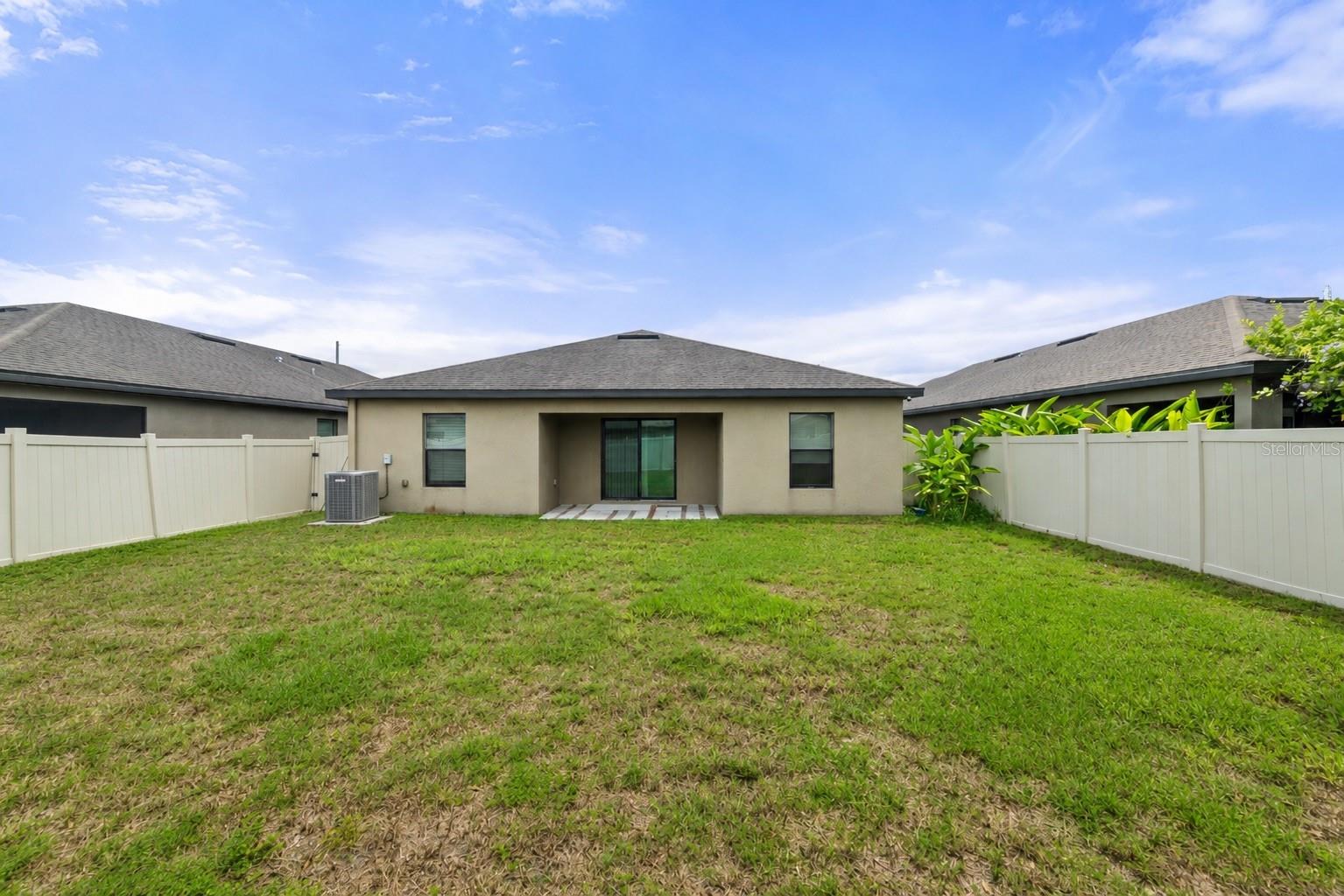 621 CHATHAM WALK DR — photo 38