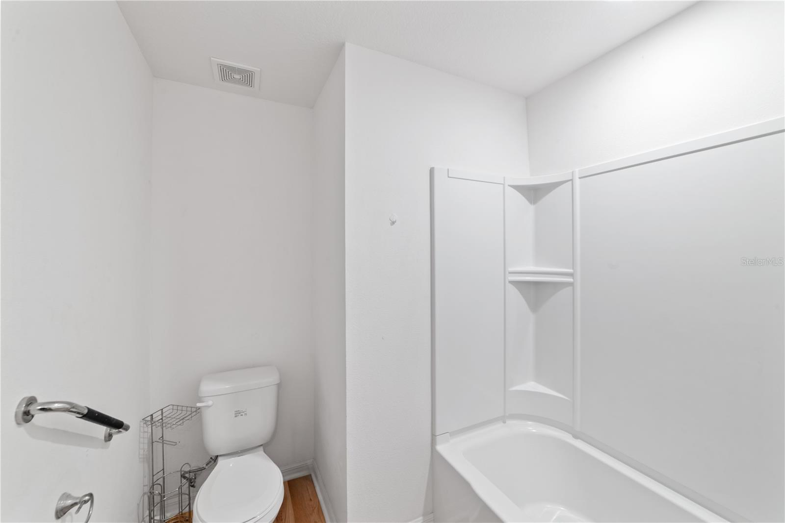 621 CHATHAM WALK DR — photo 31